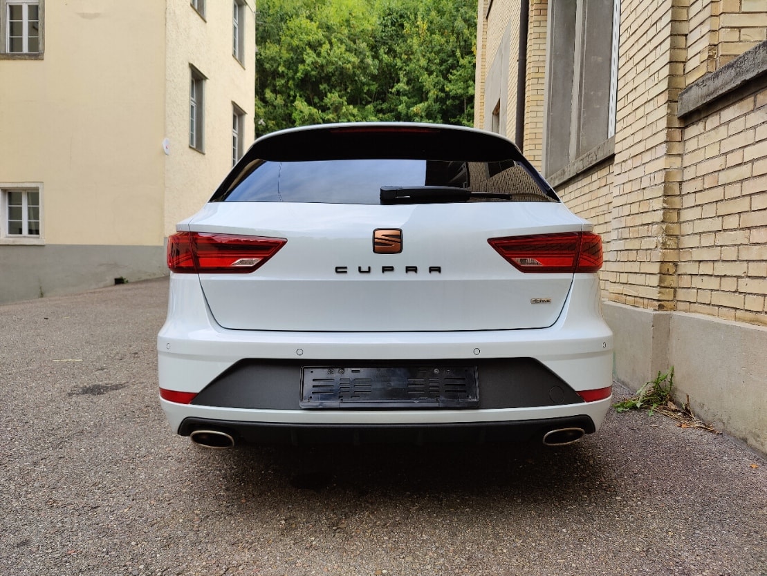 SEAT 2.0 TSI 300 Cupra 4Drive DSG-image-8