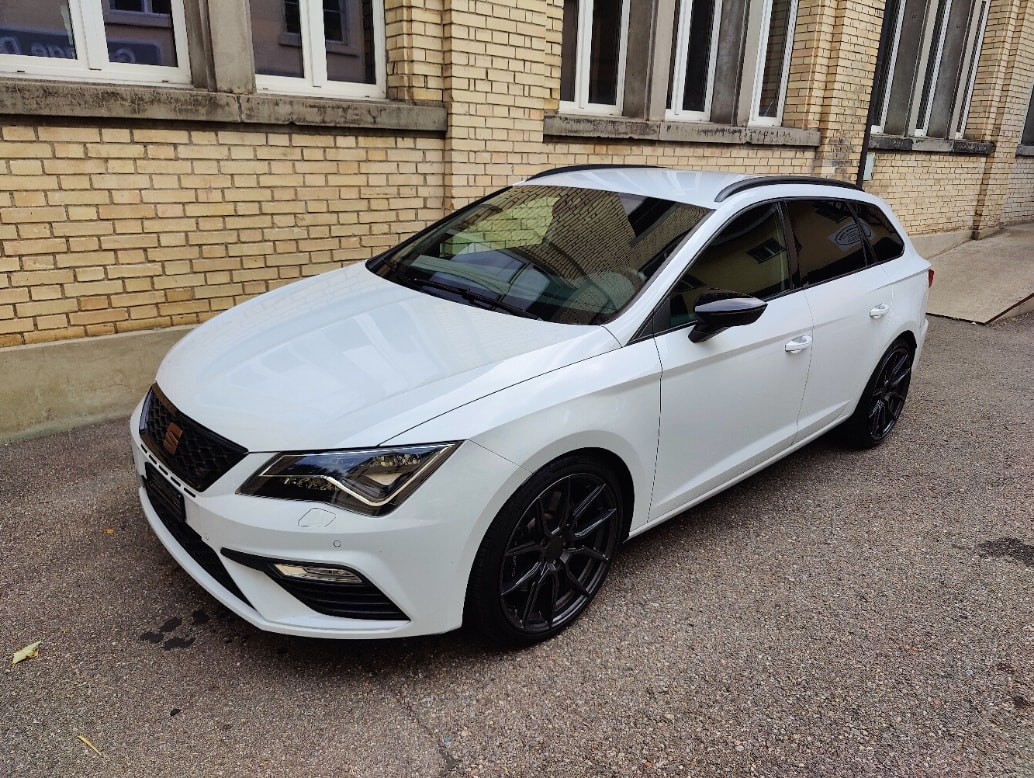SEAT 2.0 TSI 300 Cupra 4Drive DSG-image-1