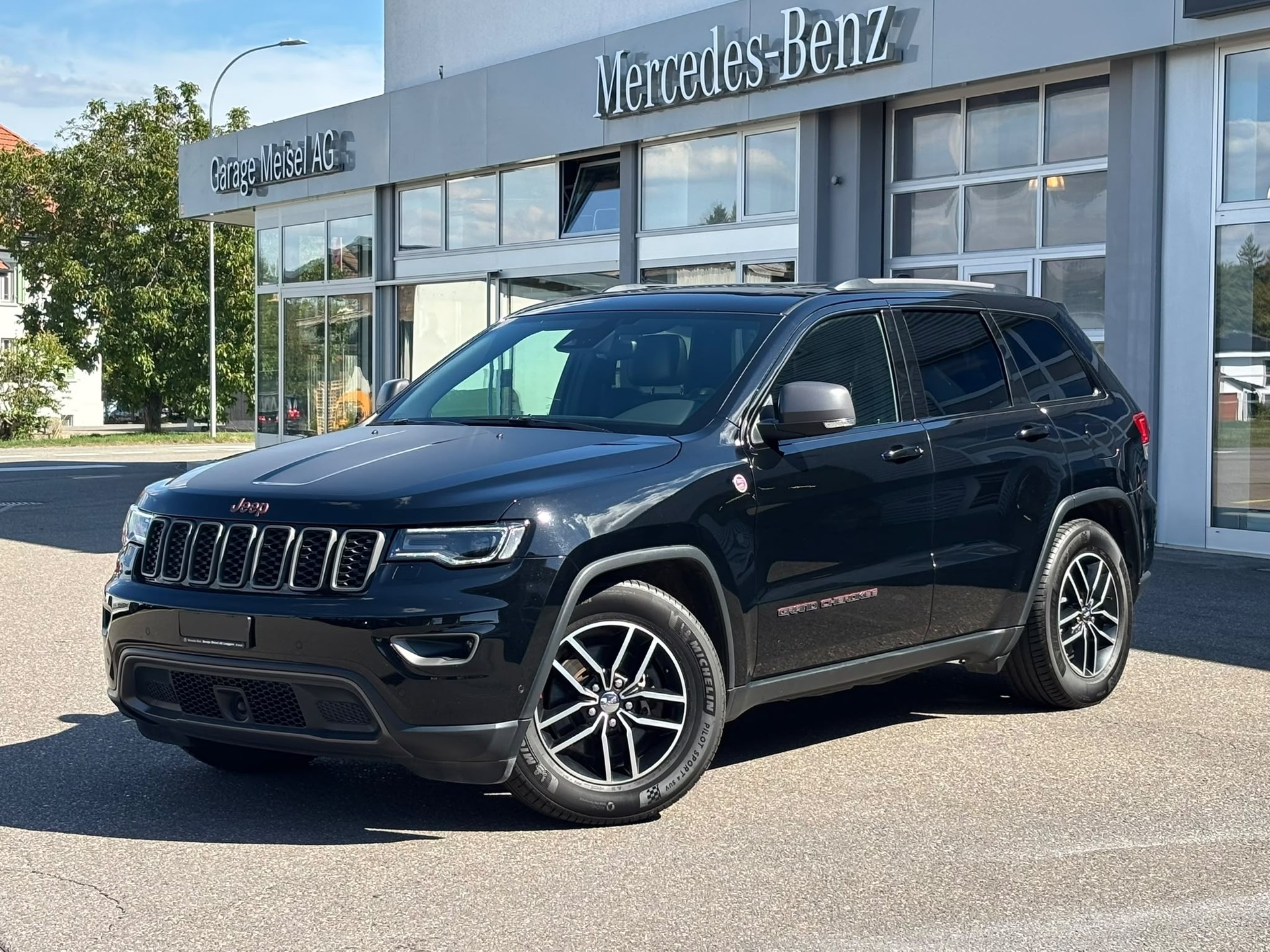 JEEP Grand Cherokee 3.0 CRD 250 75th Anniv. Ed.-image-0