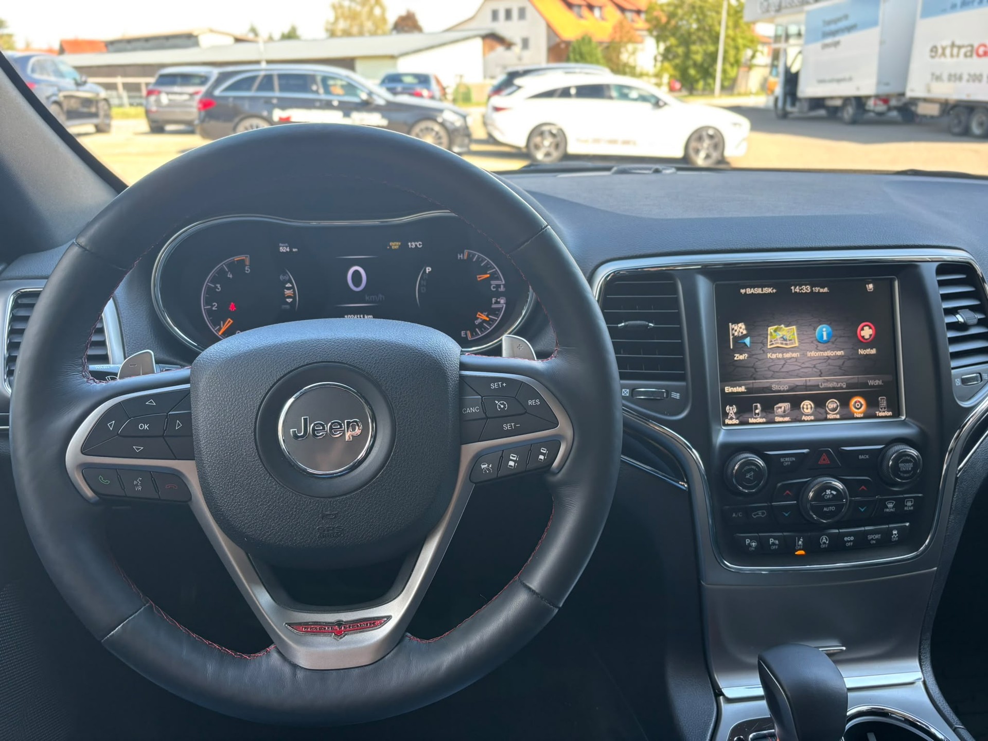 JEEP Grand Cherokee 3.0 CRD 250 75th Anniv. Ed.-image-10