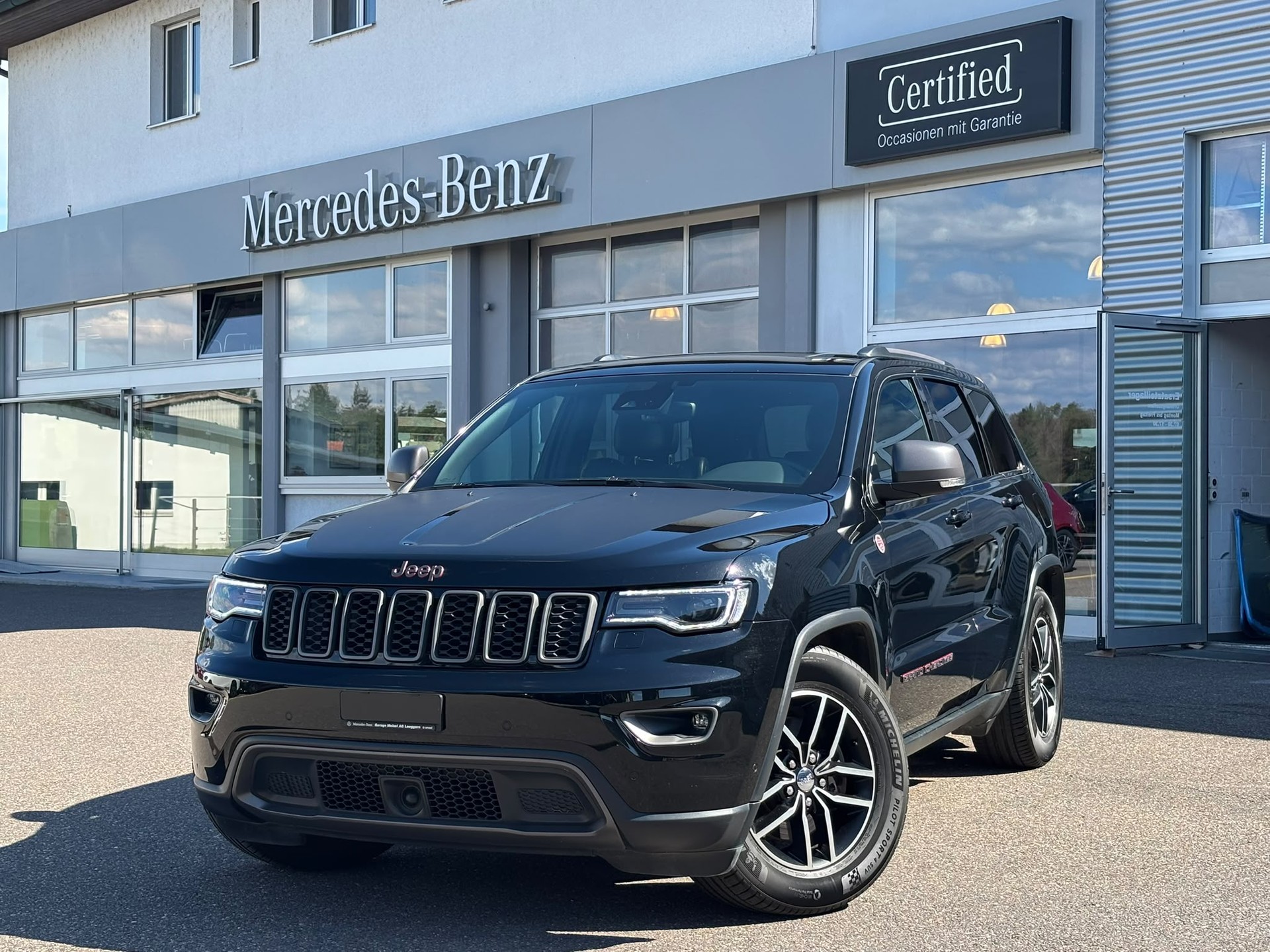 JEEP Grand Cherokee 3.0 CRD 250 75th Anniv. Ed.-image-1