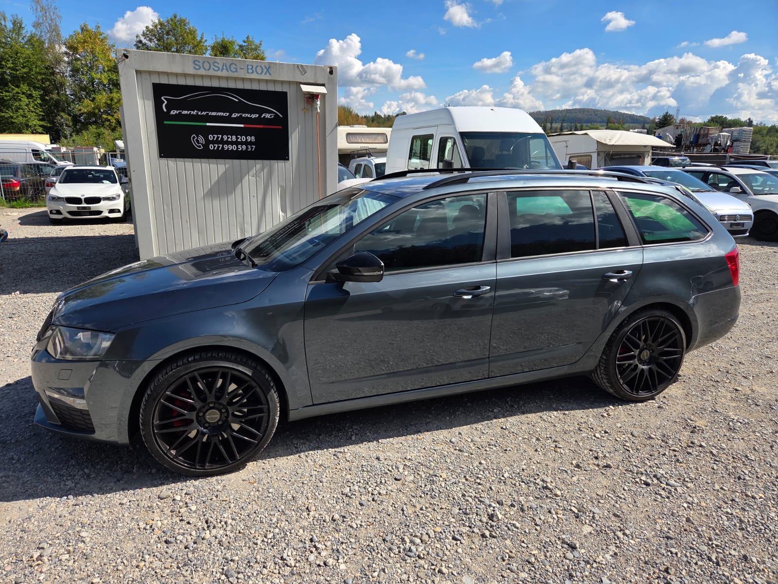 SKODA Octavia Combi 2.0 TDI RS DSG-image-2