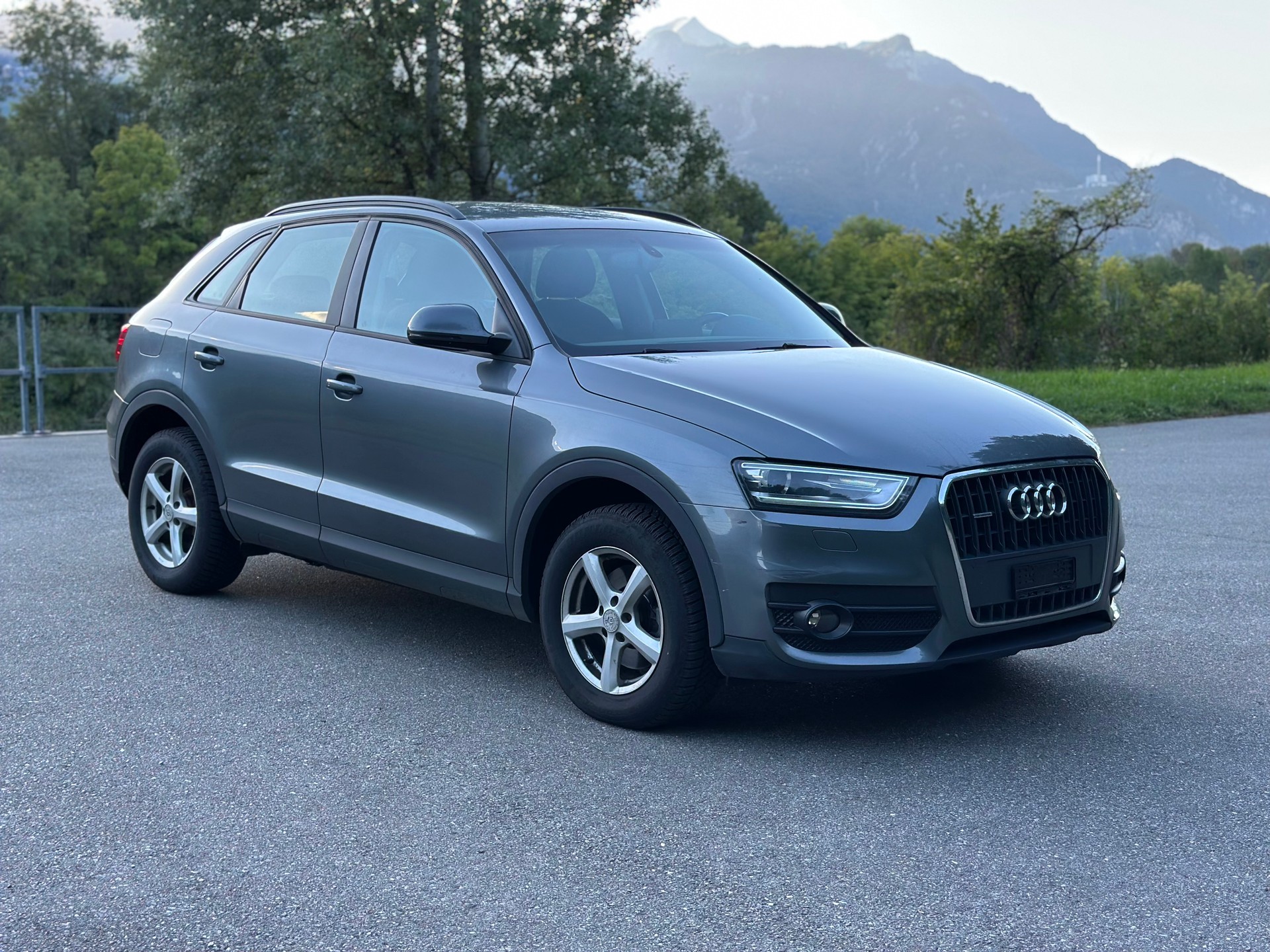 AUDI Q3 2.0 TFSI quattro-image-0