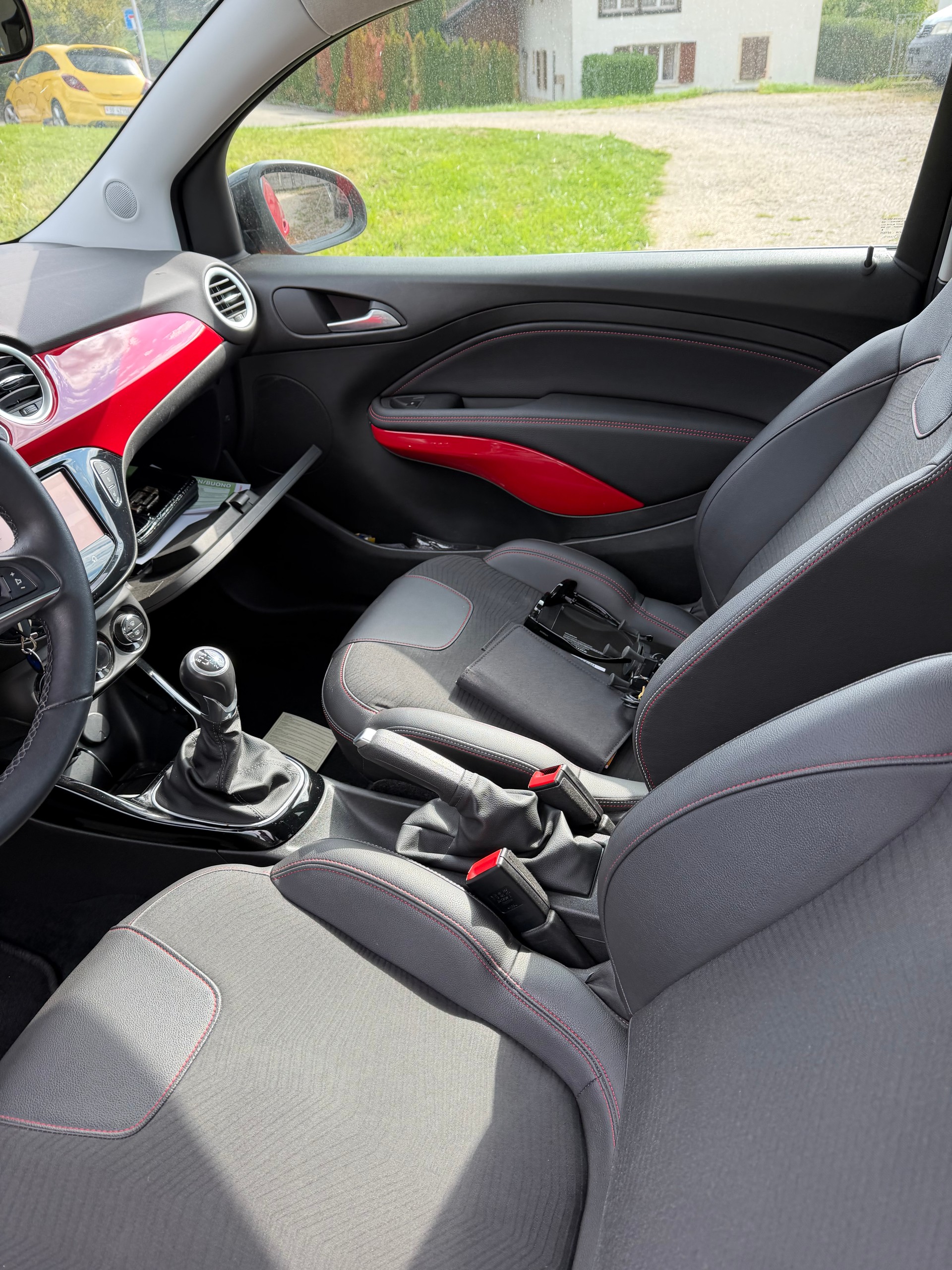 OPEL Adam 1.4 Turbo ROCKS S-image-7