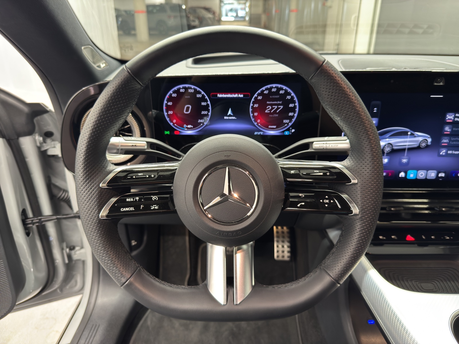 MERCEDES-BENZ CLA 350 AMG Line 4Matic-image-15