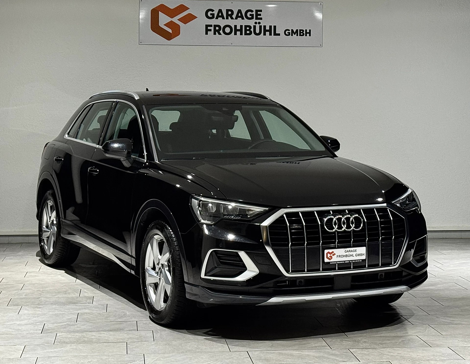 AUDI Q3 40 TFSI quattro S-tronic-image-1
