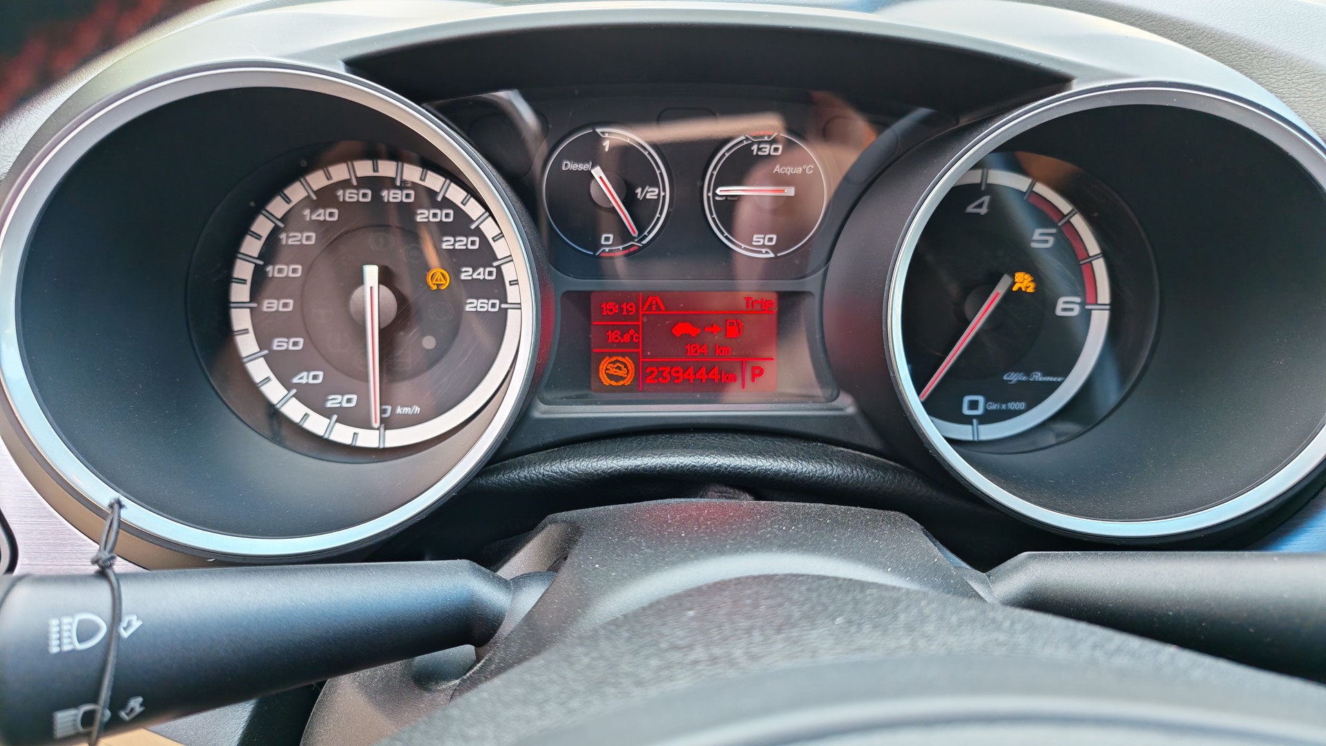 ALFA ROMEO Giulietta 2.0 JTDM Progression TCT-image-13