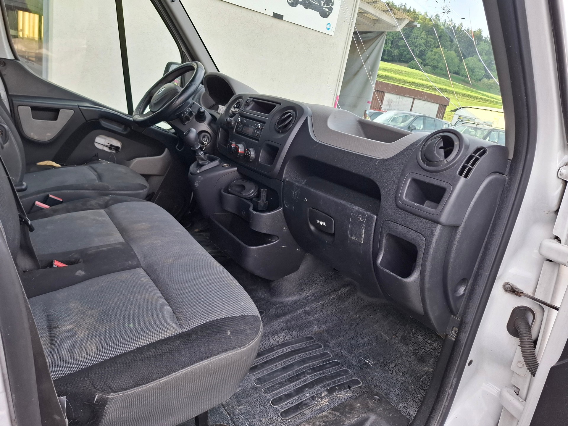 RENAULT T35 dci 125-image-10
