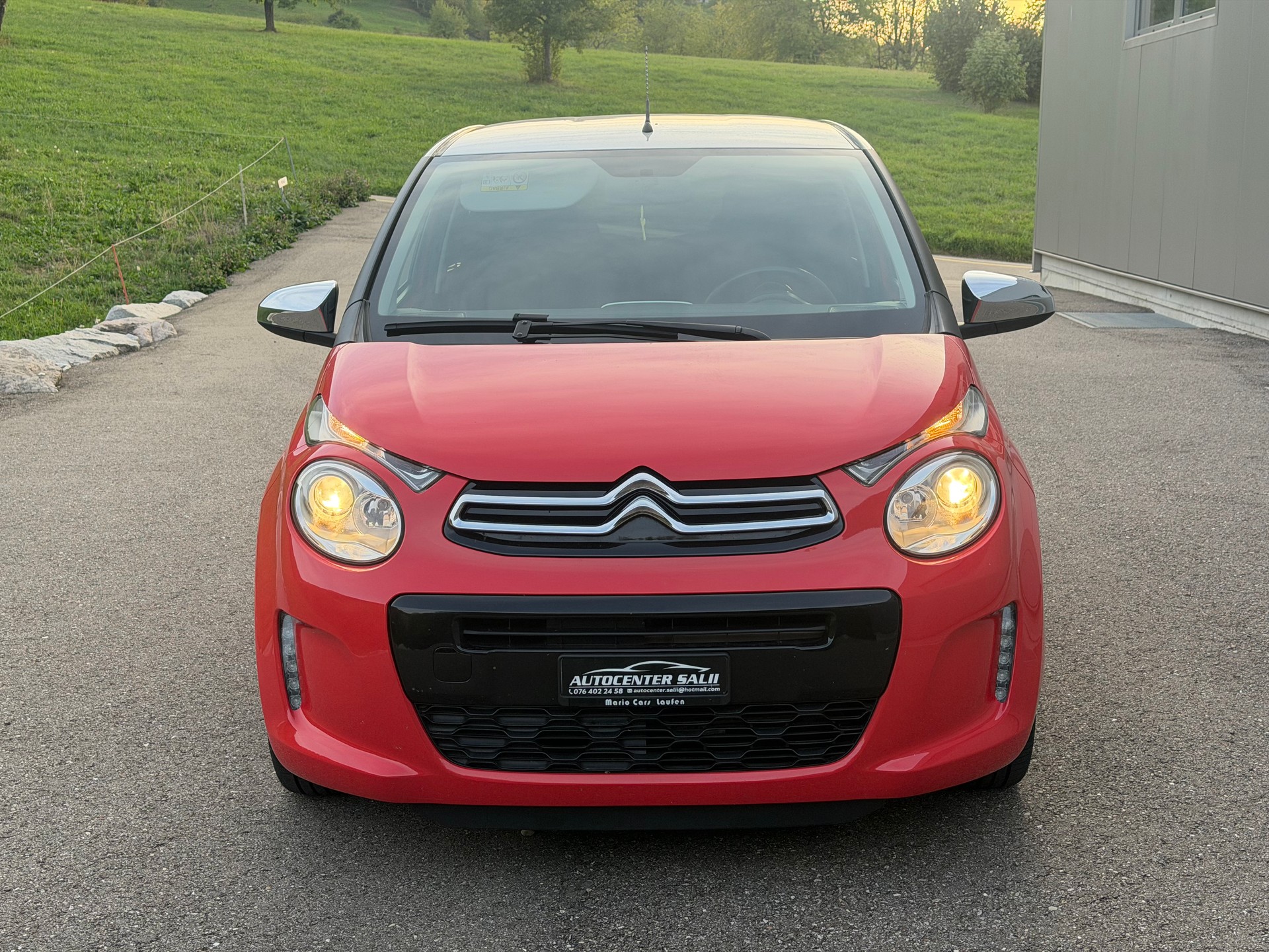 CITROEN C1 1.2 VTi Feel Edition Airscape-image-2