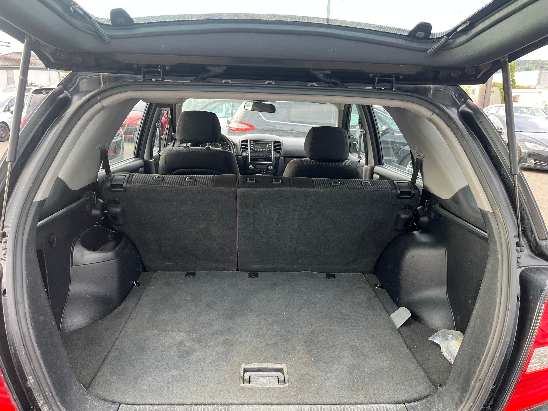 KIA SORENTO-image-4