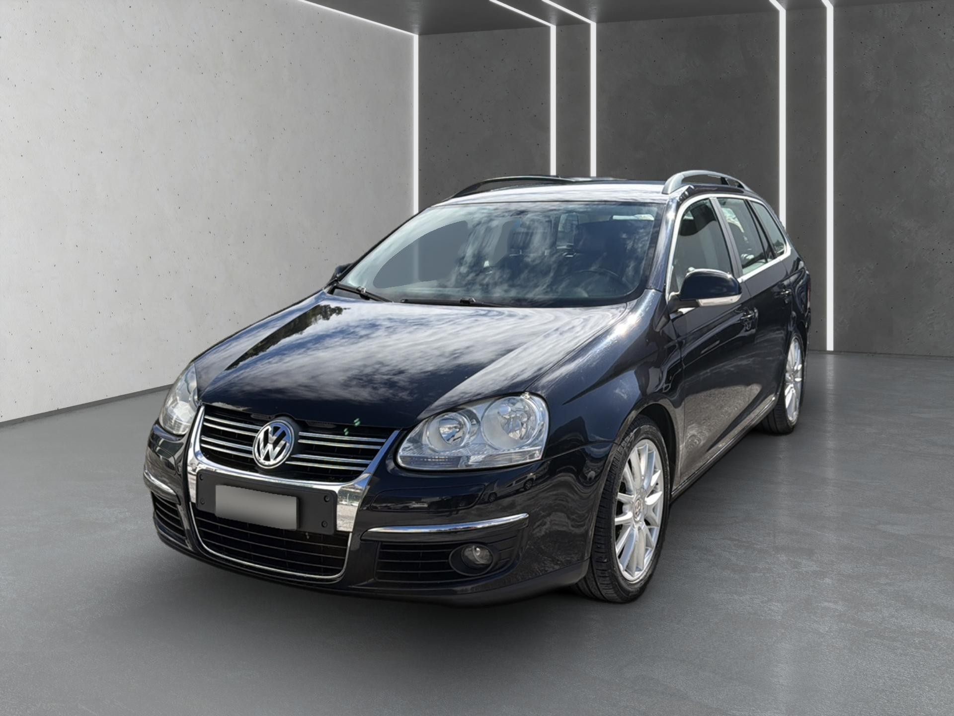 VW Golf Variant 2.0 TDI Sportline-image-2