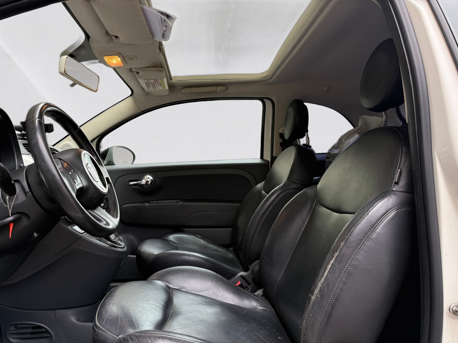 FIAT 500 1.4 16V Lounge-image-11