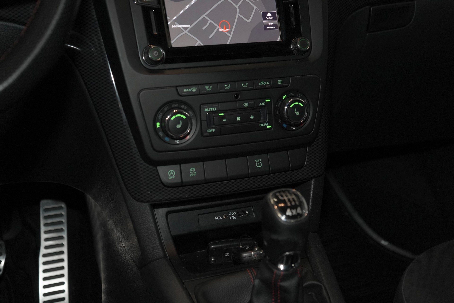 SKODA Yeti 1.4 TSI Monte Carlo 4x4-image-3