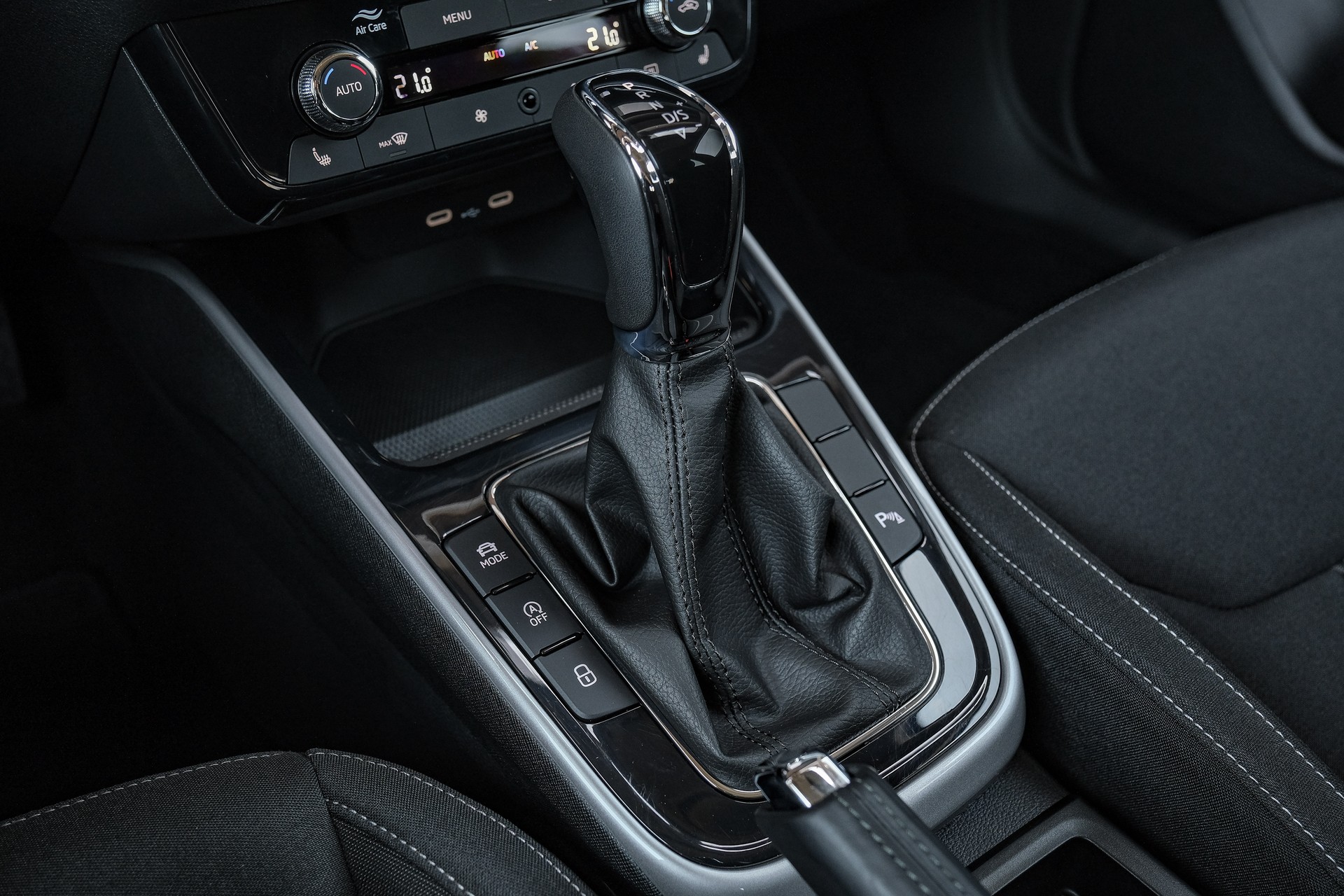 SKODA Fabia 1.0 TSI Selection DSG-image-20