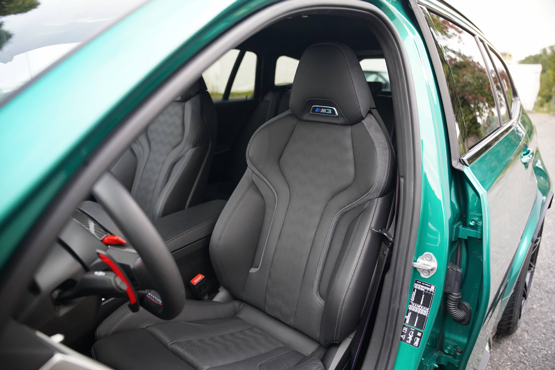 BMW M3 Touring xDrive Competition M LCI-image-9