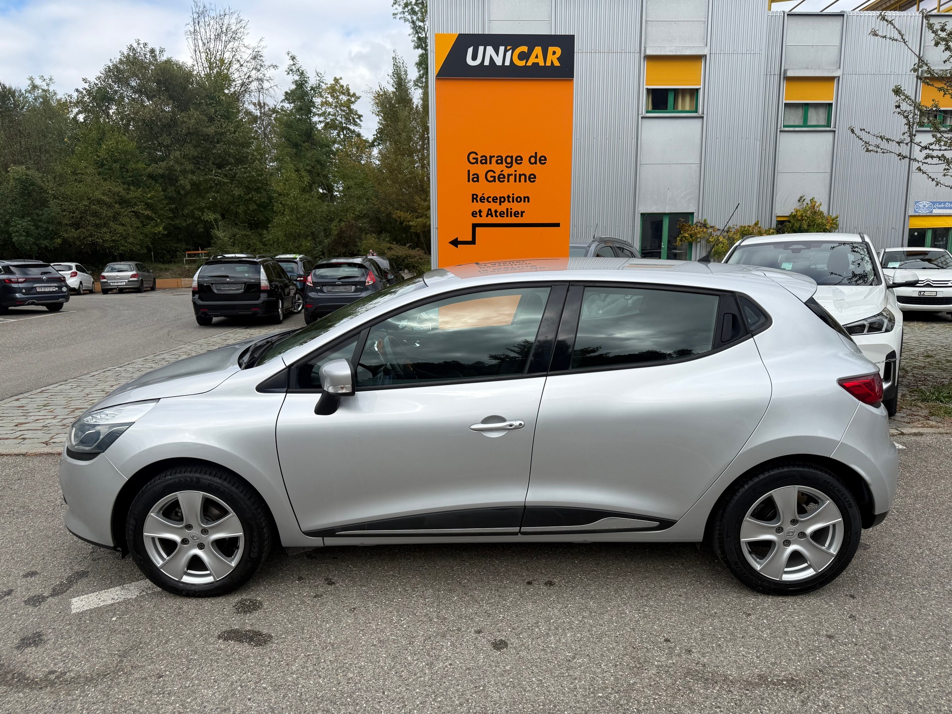 RENAULT Clio 0.9 12V Expression-image-2