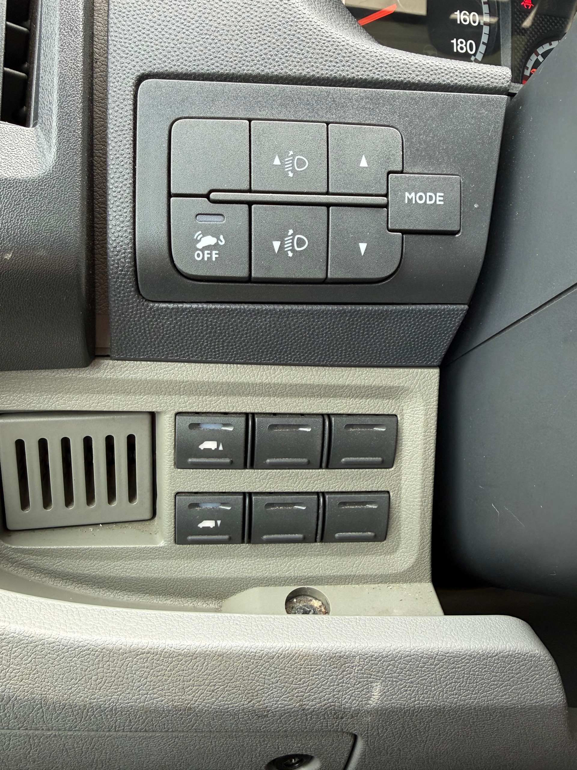 CITROEN Kühlkasten m. Hebebühne-image-10