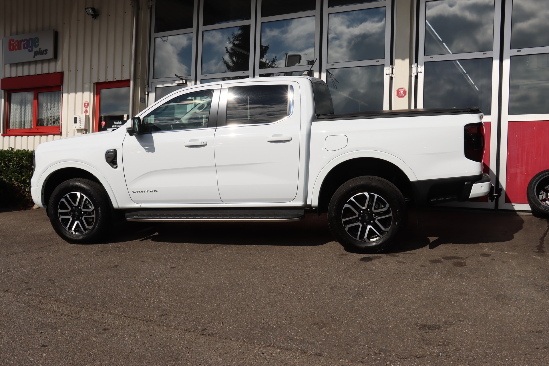 FORD Ranger Limited 2.0 Eco Blue 4x4 Automat-image-5