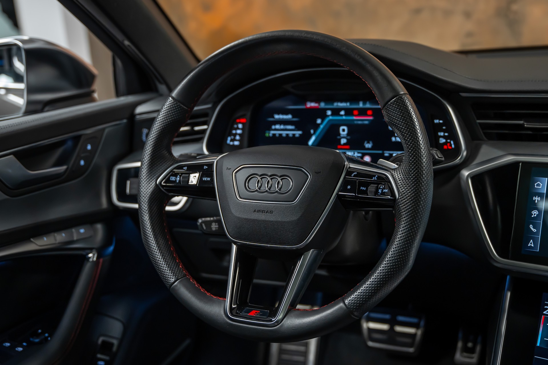 AUDI S6 Avant 3.0 TDI quattro tiptronic *Matrix*Panorama*360°*B&O*AHK*-image-19