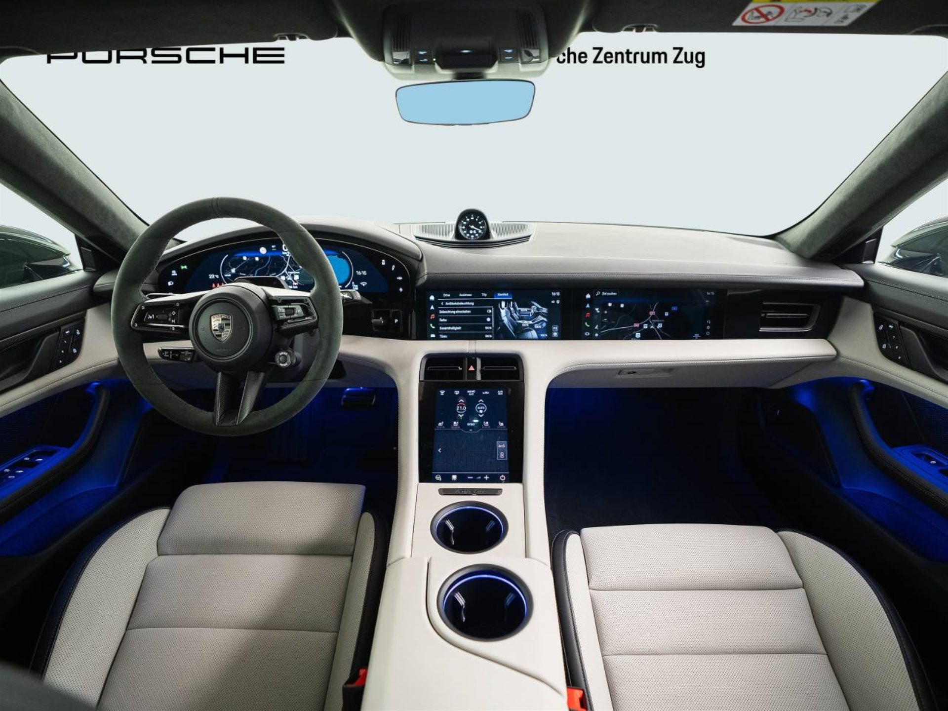 PORSCHE Taycan Turbo S-image-17