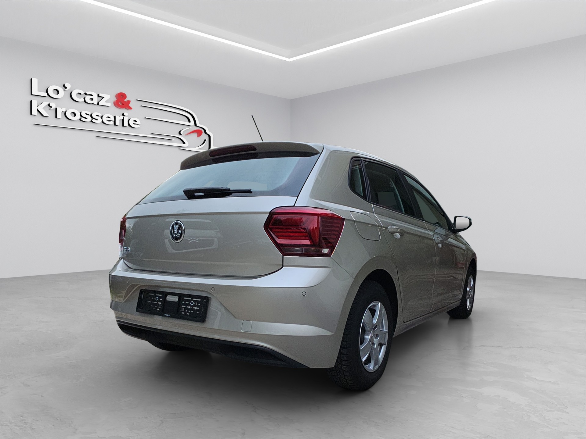 VW Polo 1.0 BMT Trendline-image-5