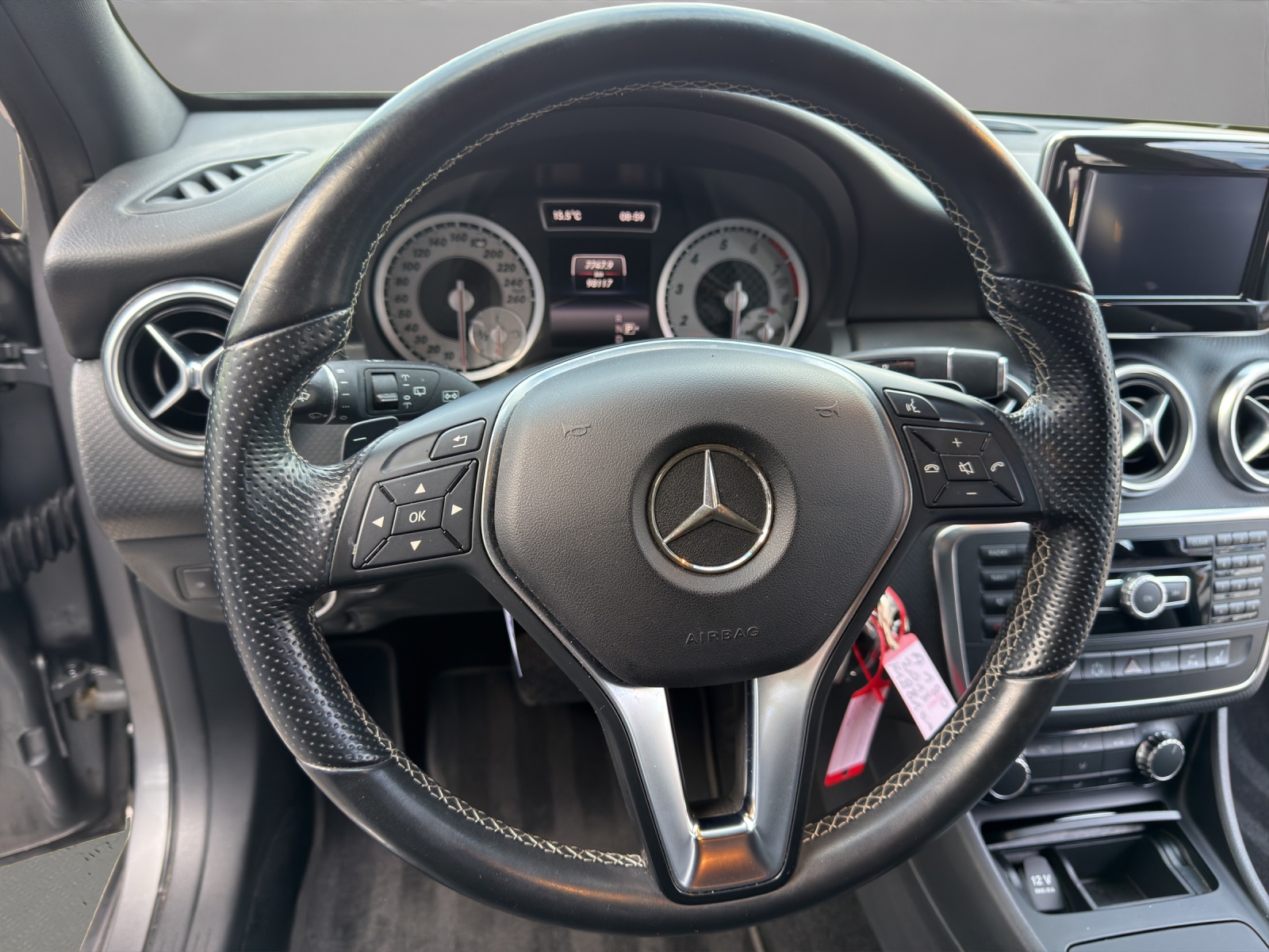 MERCEDES-BENZ A 180 Style Autotronic-image-9
