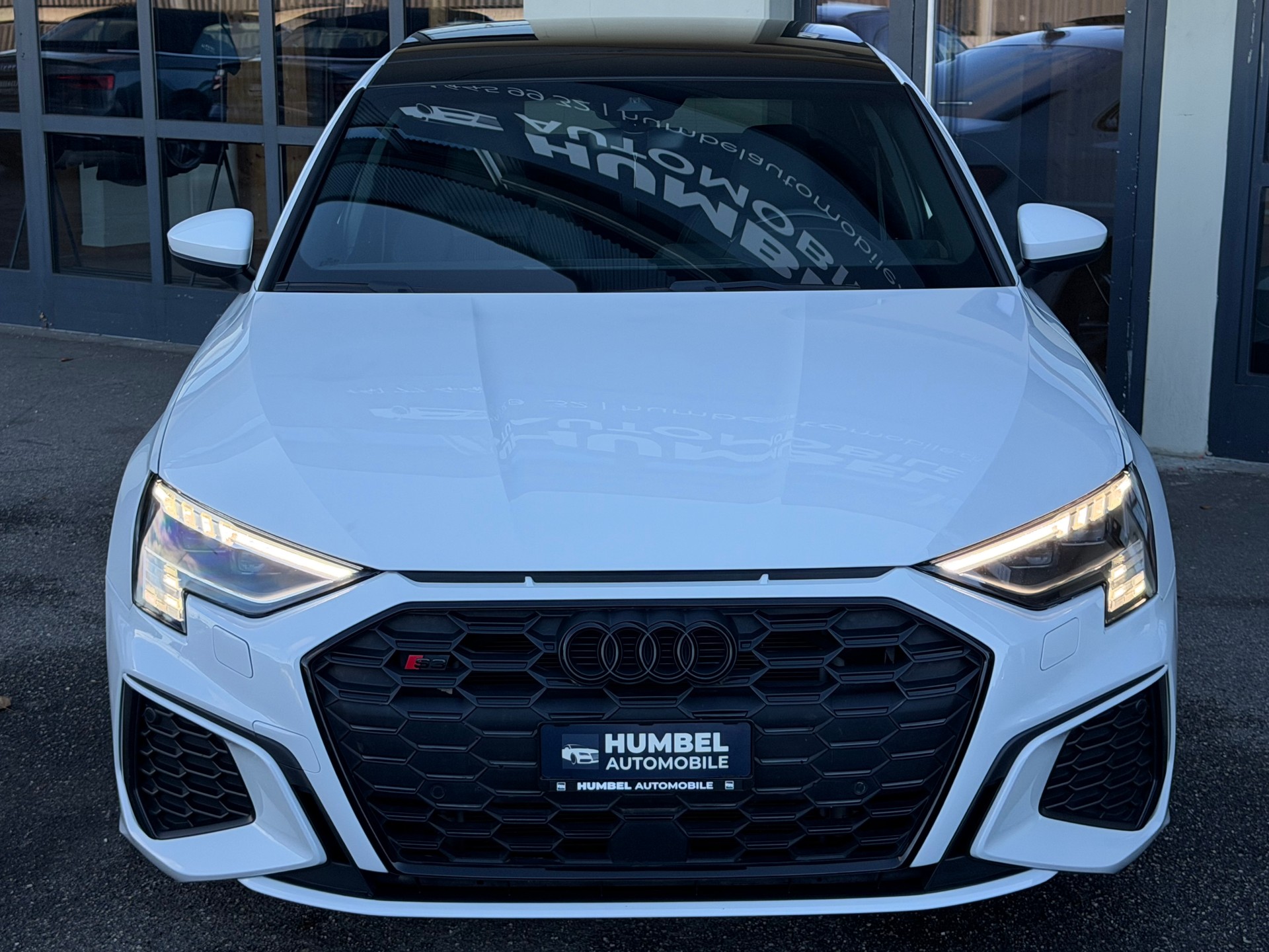 AUDI S3 Limousine 2.0 TFSI quattro S-tronic-image-1