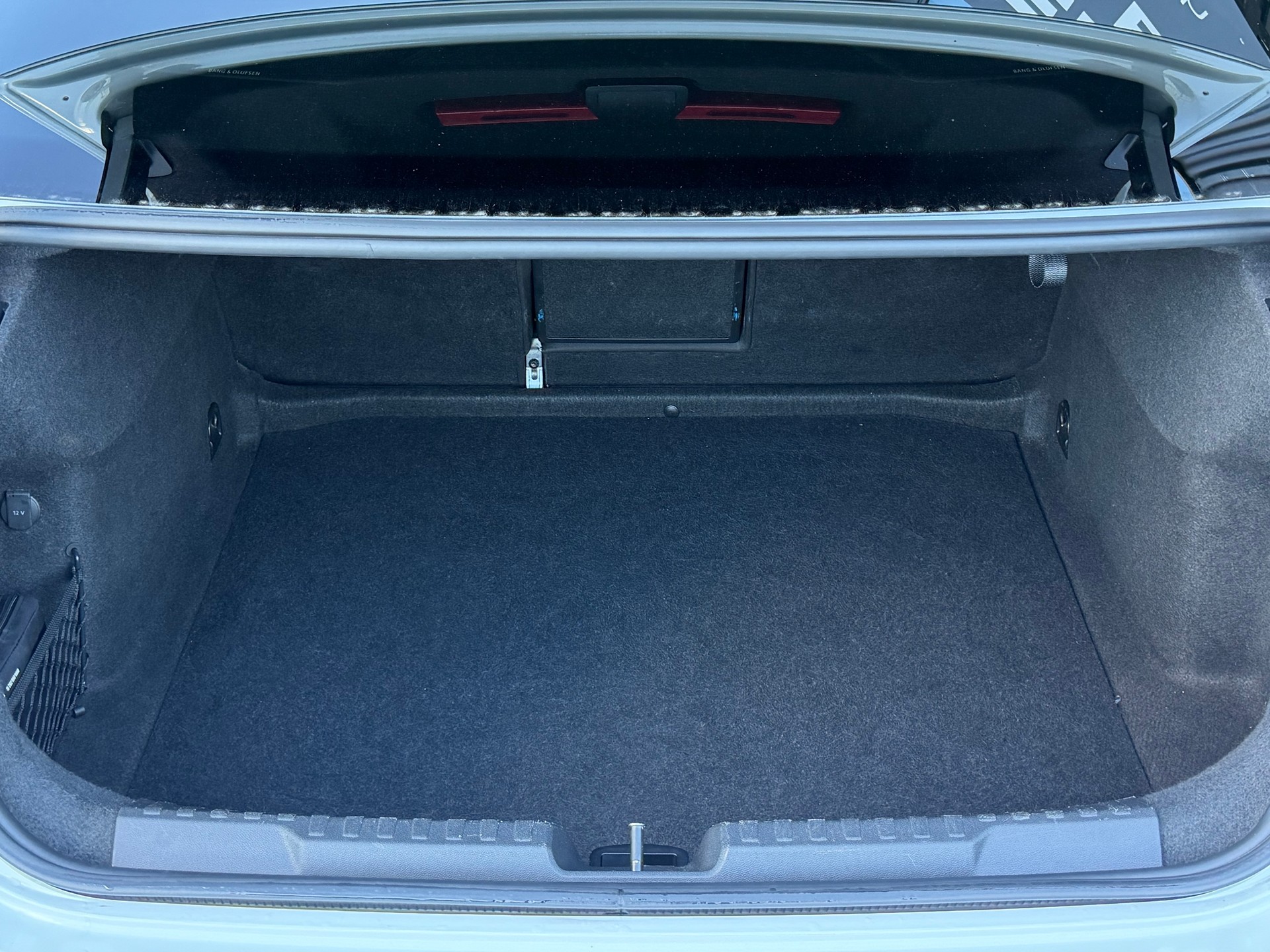AUDI S3 Limousine 2.0 TFSI quattro S-tronic-image-8