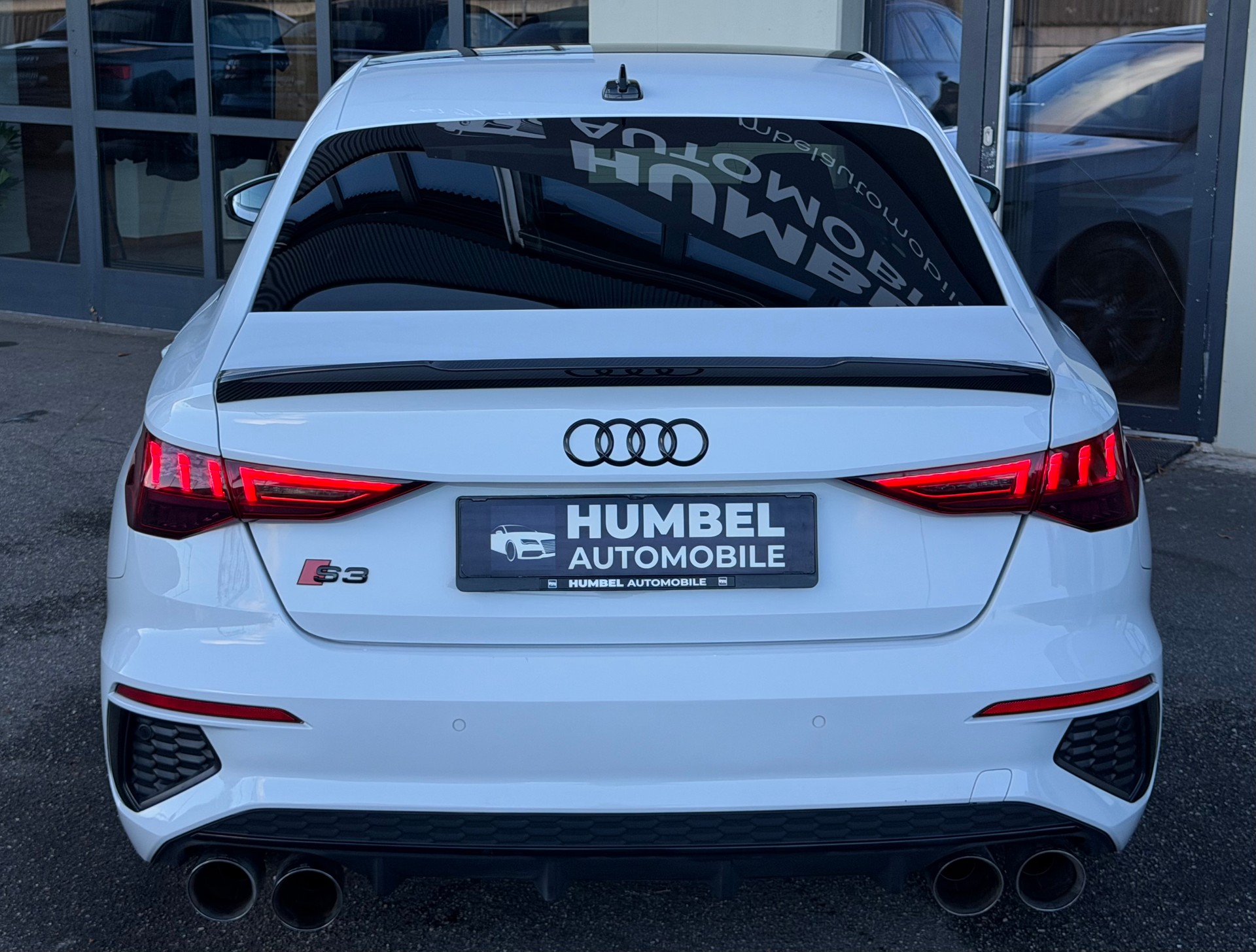 AUDI S3 Limousine 2.0 TFSI quattro S-tronic-image-3