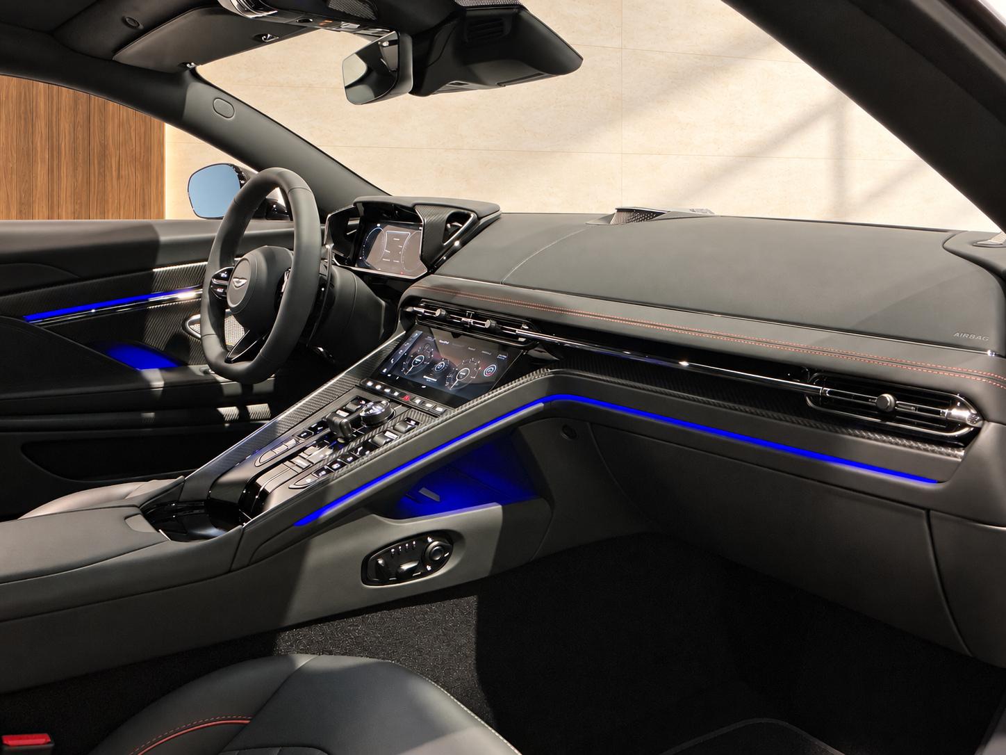 ASTON MARTIN DB12 Coupé 4.0 S V8 Bi-Turbo-image-13
