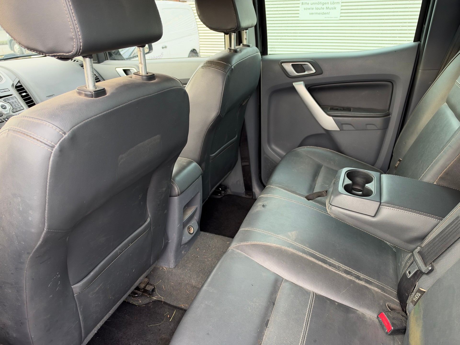 FORD Ranger Wildtrak 3.2 TDCi 4x4-image-13