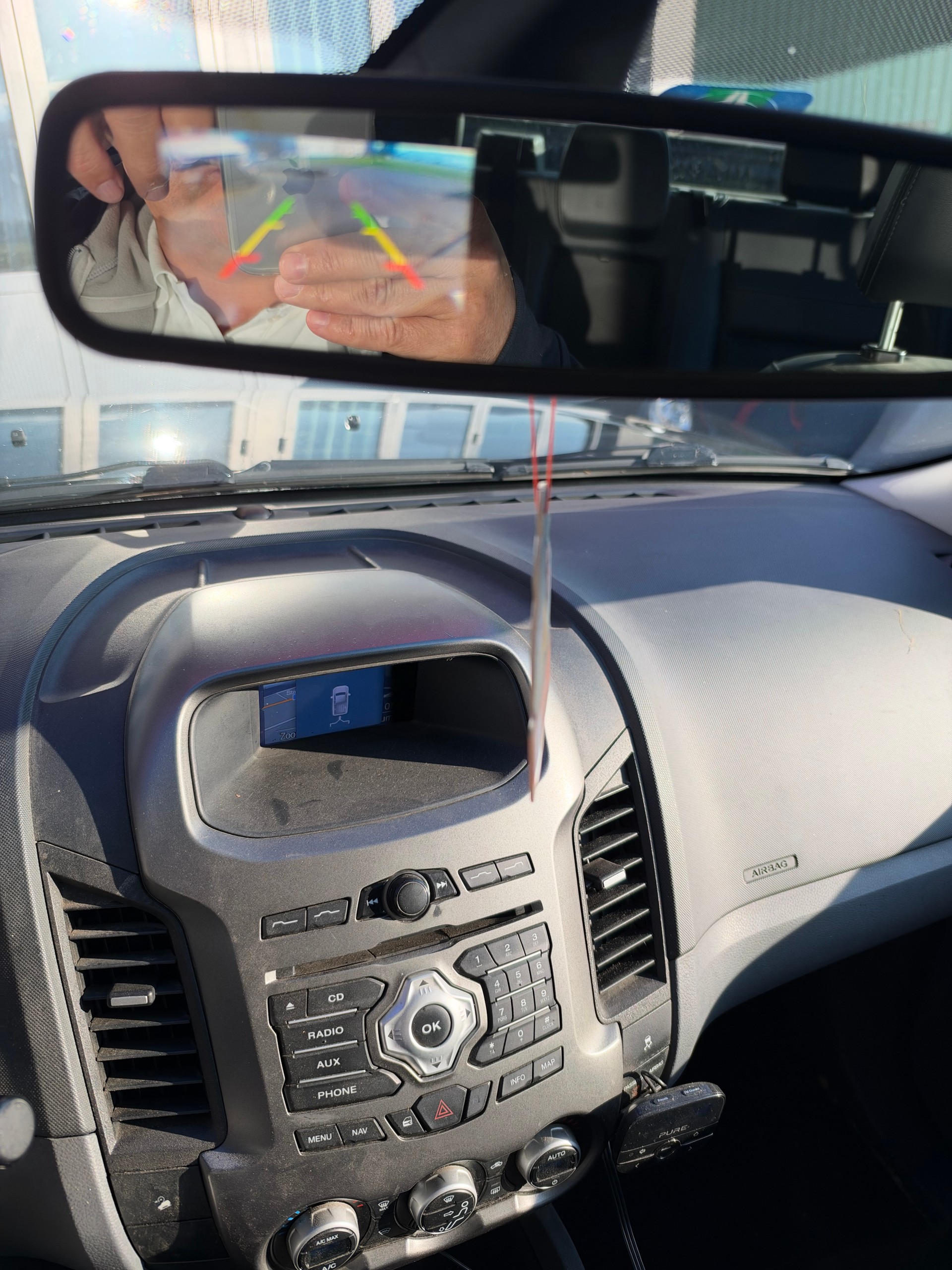 FORD Ranger Wildtrak 3.2 TDCi 4x4-image-19