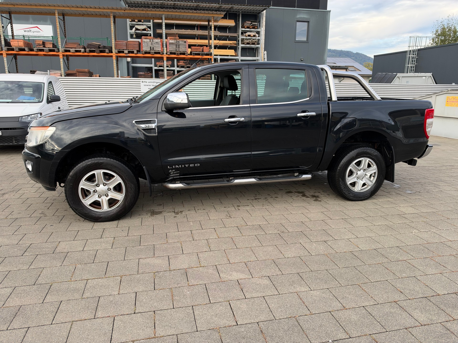 FORD Ranger Wildtrak 3.2 TDCi 4x4-image-1