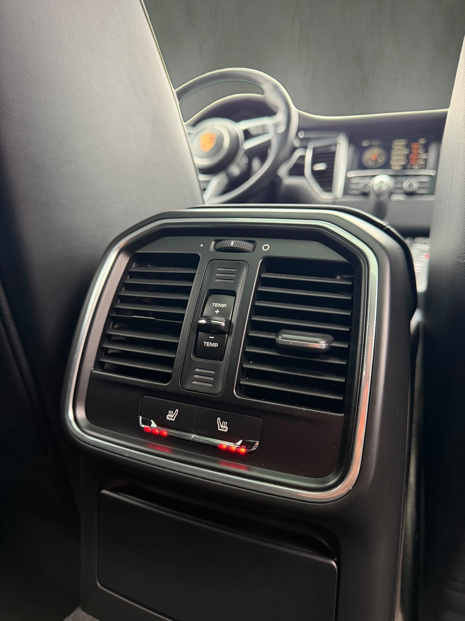 PORSCHE Macan S Diesel PDK-image-11
