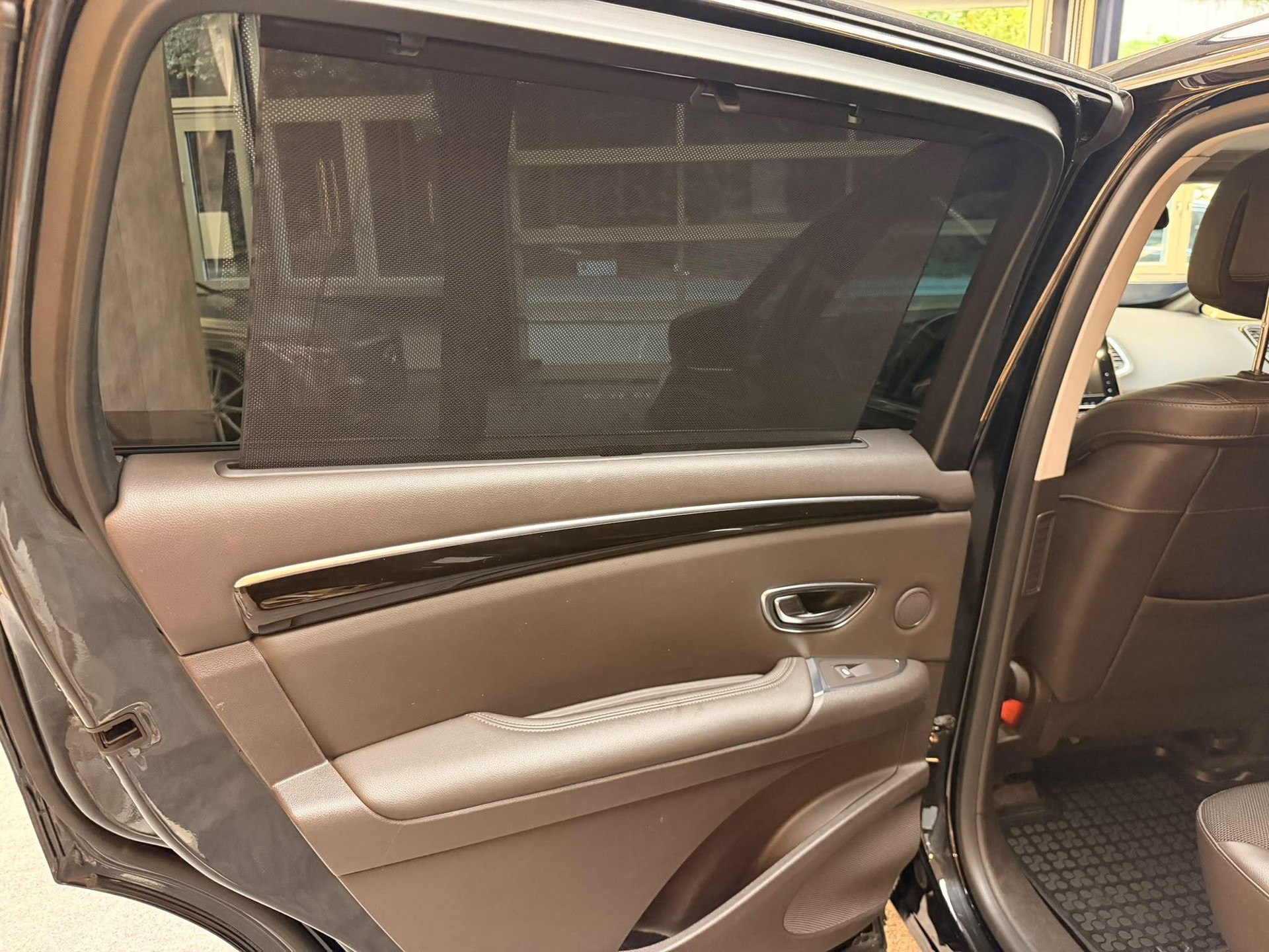 RENAULT Espace 1.6 dCi 160 Intens EDC-image-17