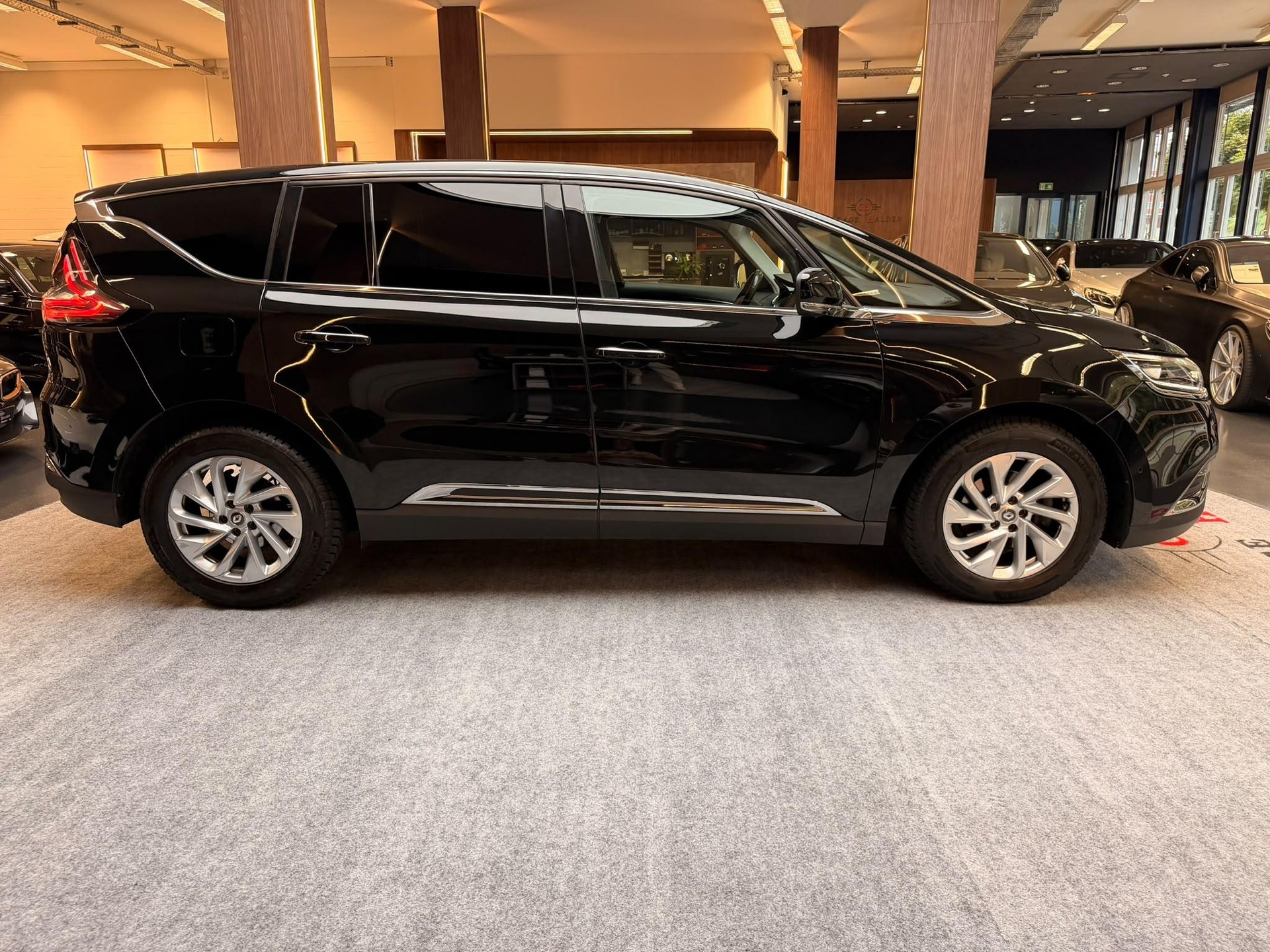 RENAULT Espace 1.6 dCi 160 Intens EDC-image-7