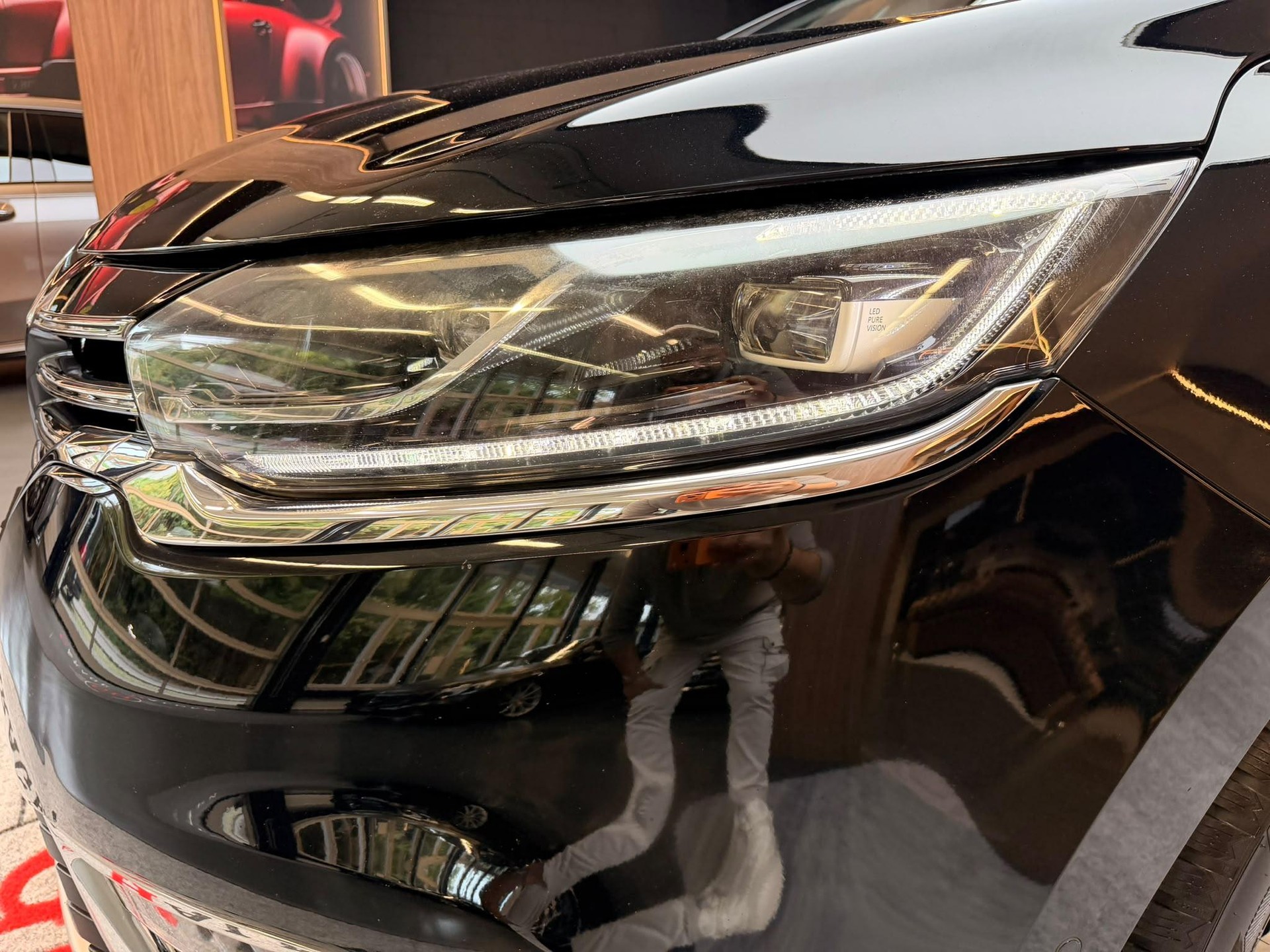 RENAULT Espace 1.6 dCi 160 Intens EDC-image-8