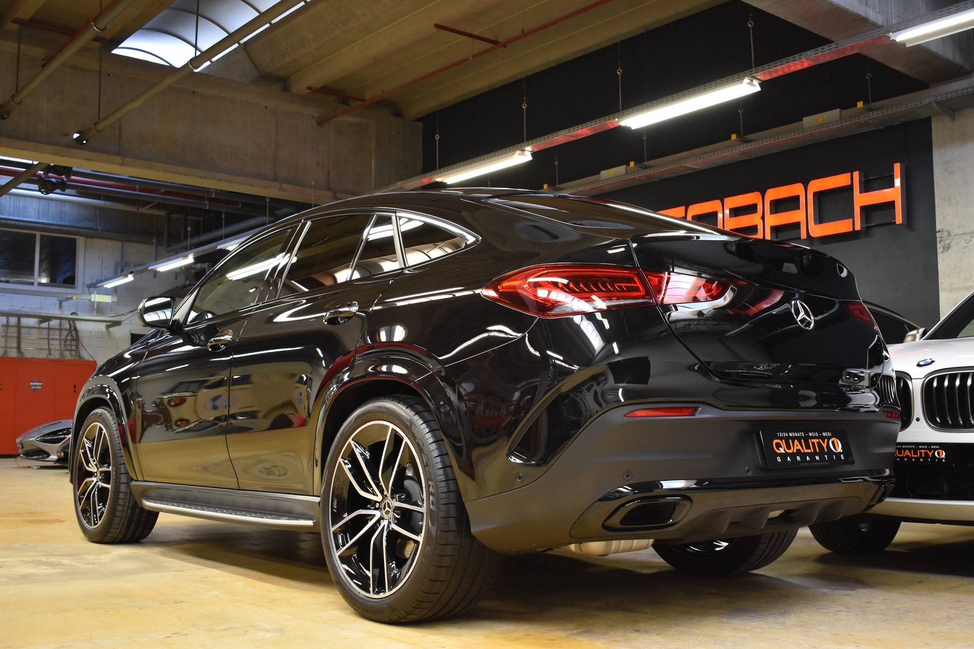 MERCEDES-BENZ GLE Coupé 400 d AMG 4Matic 9G-Tronic-image-10