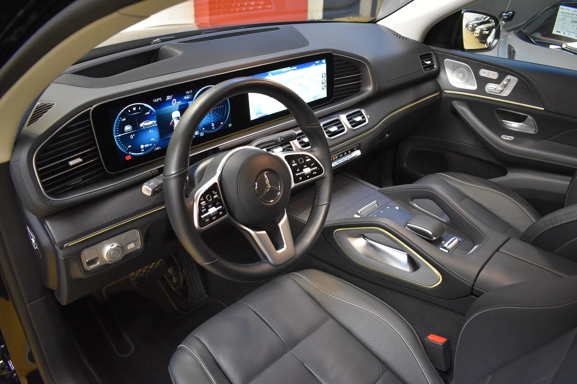 MERCEDES-BENZ GLE Coupé 400 d AMG 4Matic 9G-Tronic-image-13