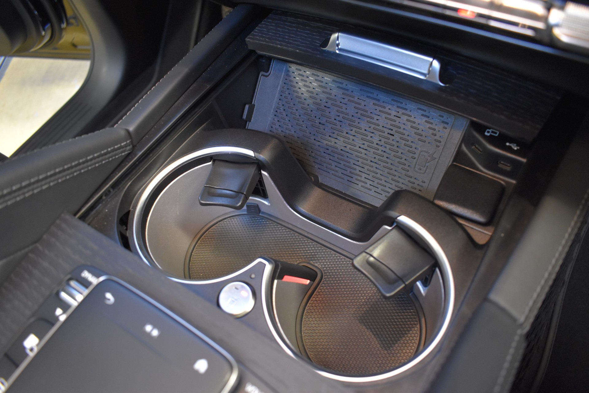 MERCEDES-BENZ GLE Coupé 400 d AMG 4Matic 9G-Tronic-image-27