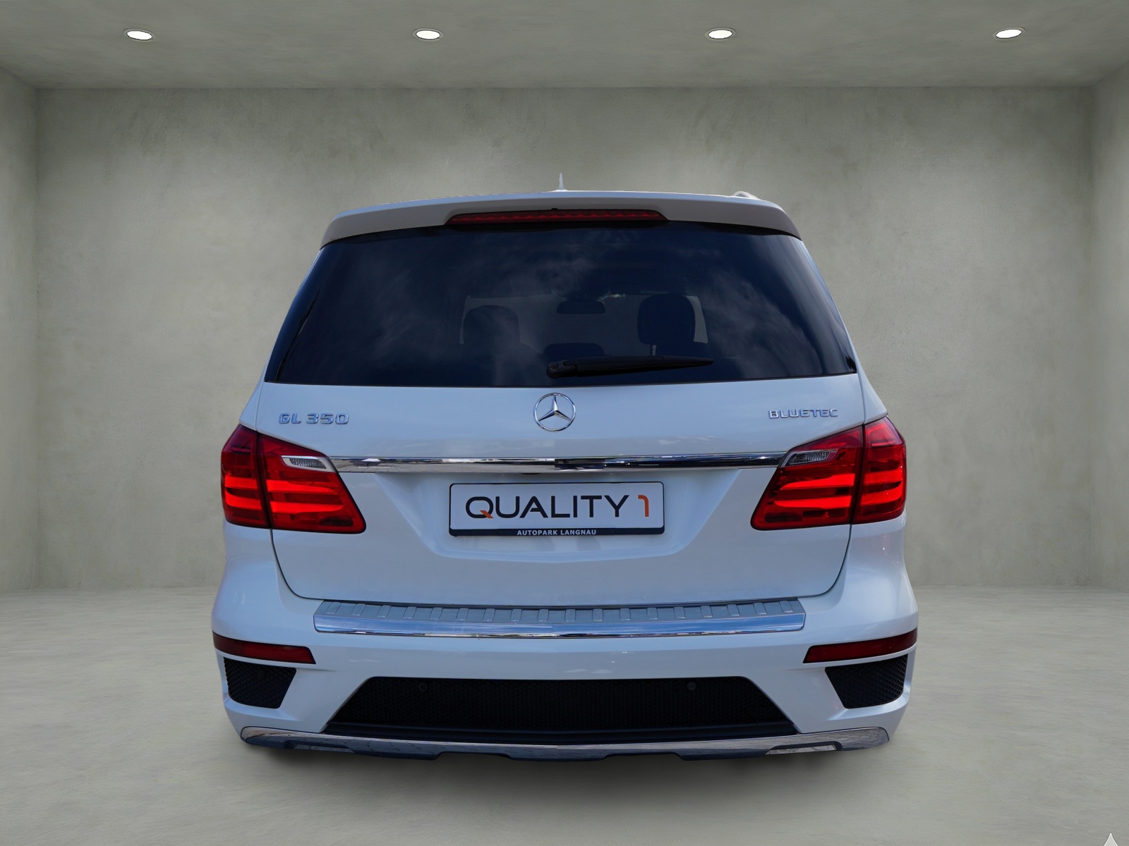 MERCEDES-BENZ GL 350 BlueTEC 4Matic 7G-TRONIC-showroom-element-3