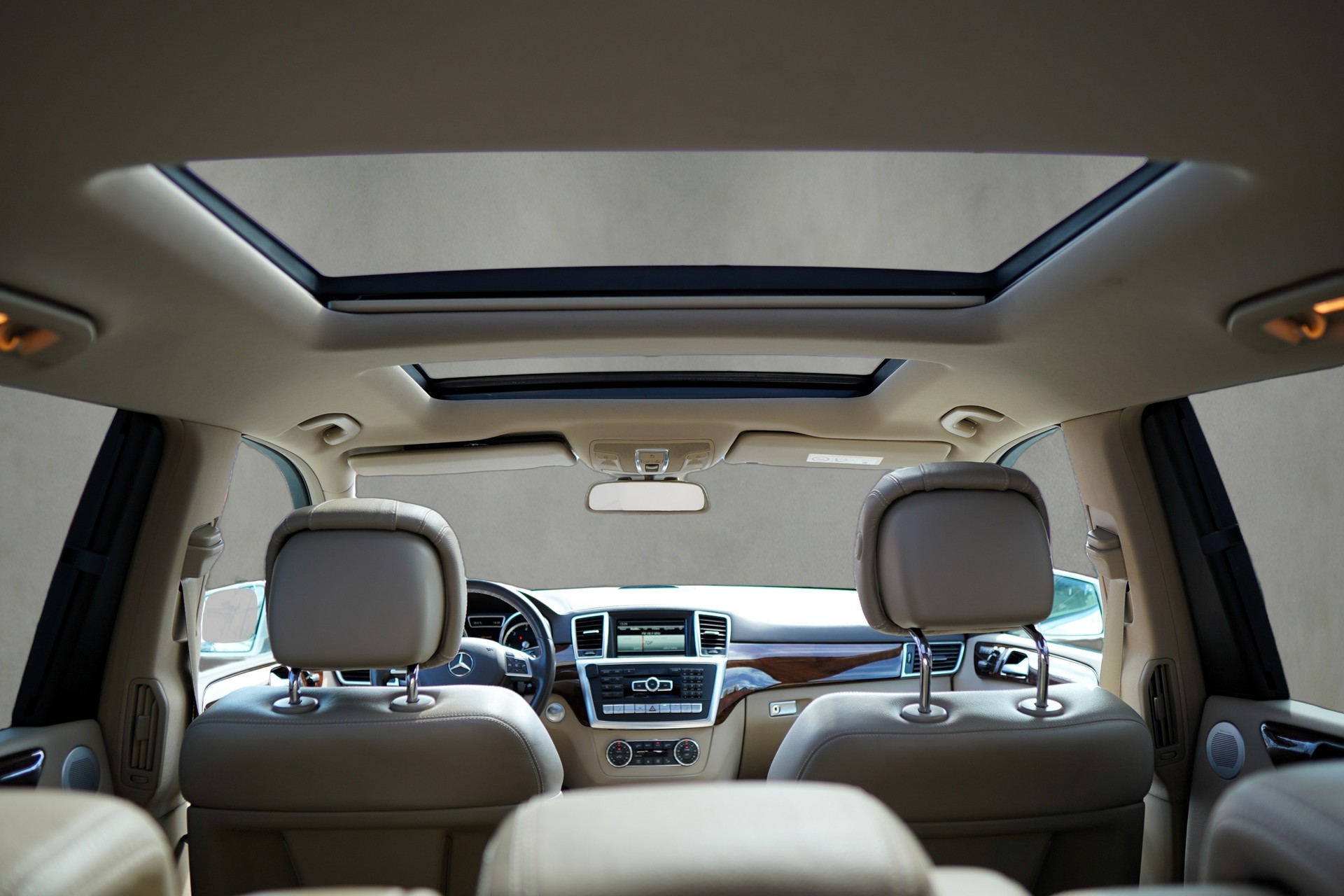 MERCEDES-BENZ GL 350 BlueTEC 4Matic 7G-TRONIC-image-11