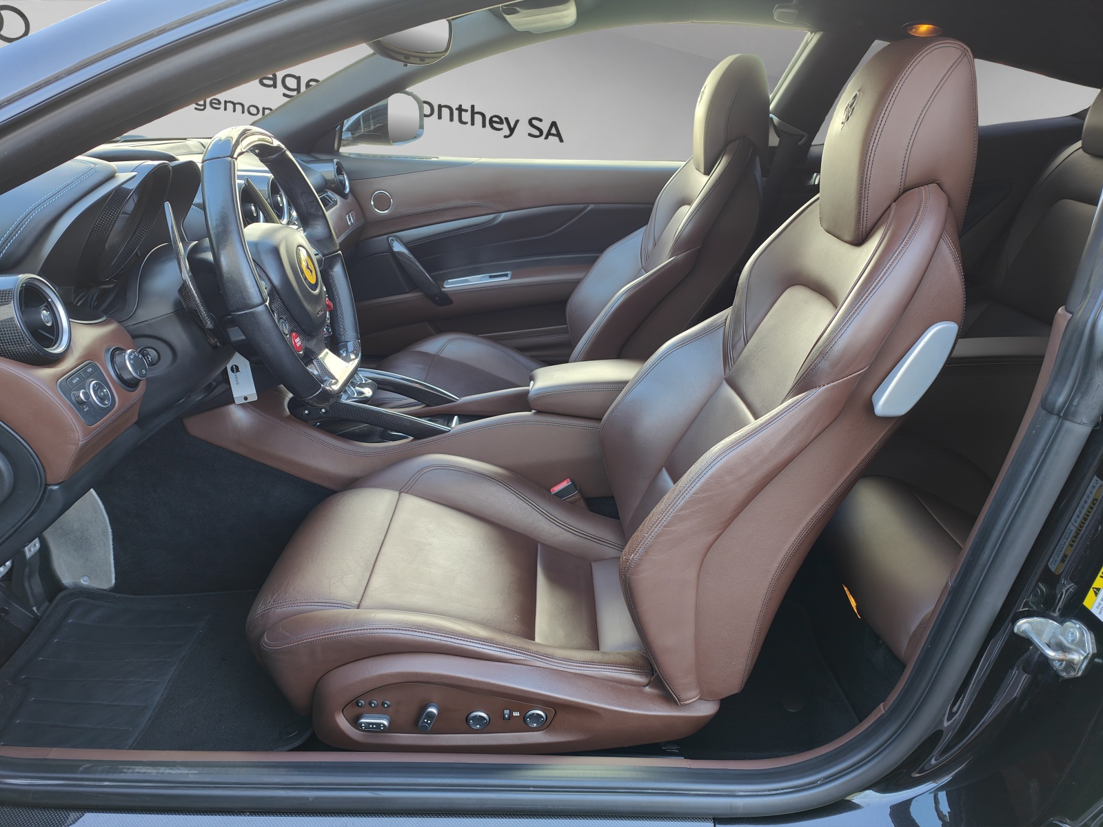 FERRARI FF-image-6