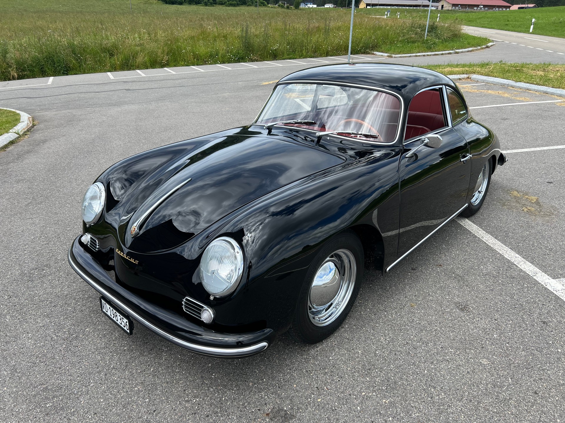 PORSCHE At1-image-4