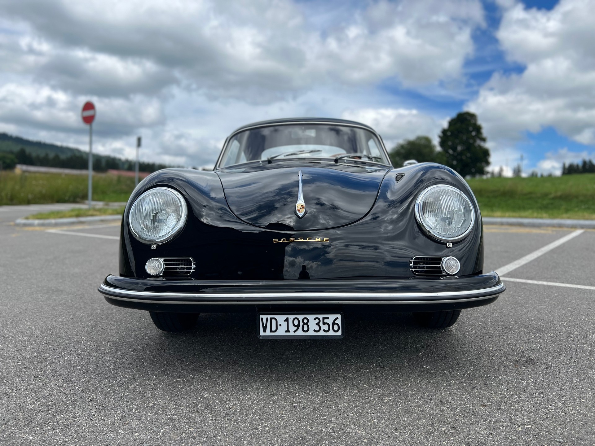 PORSCHE At1-image-2