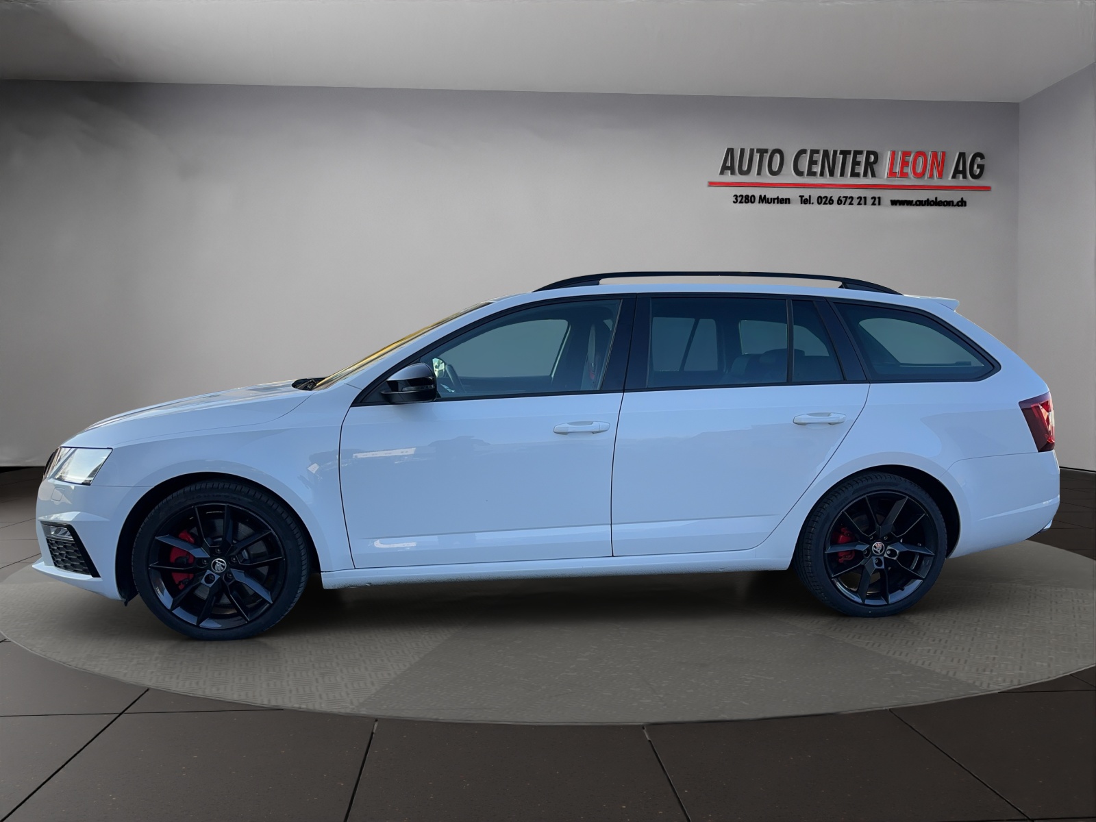 SKODA Octavia Combi 2.0 TSI RS Prag DSG-image-2