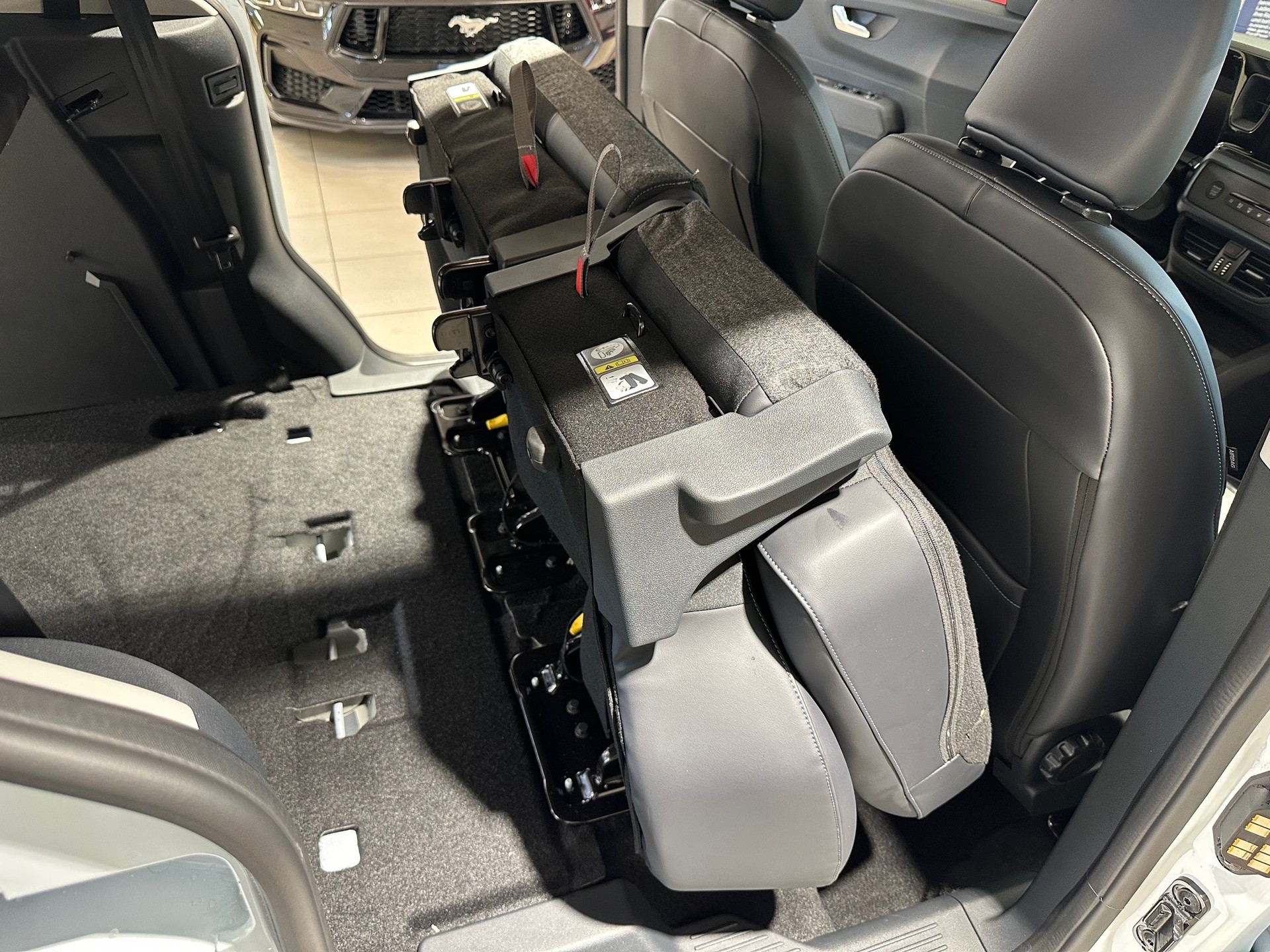 FORD Transit Tourneo Courier 1.0 EcoBoost Active-image-8