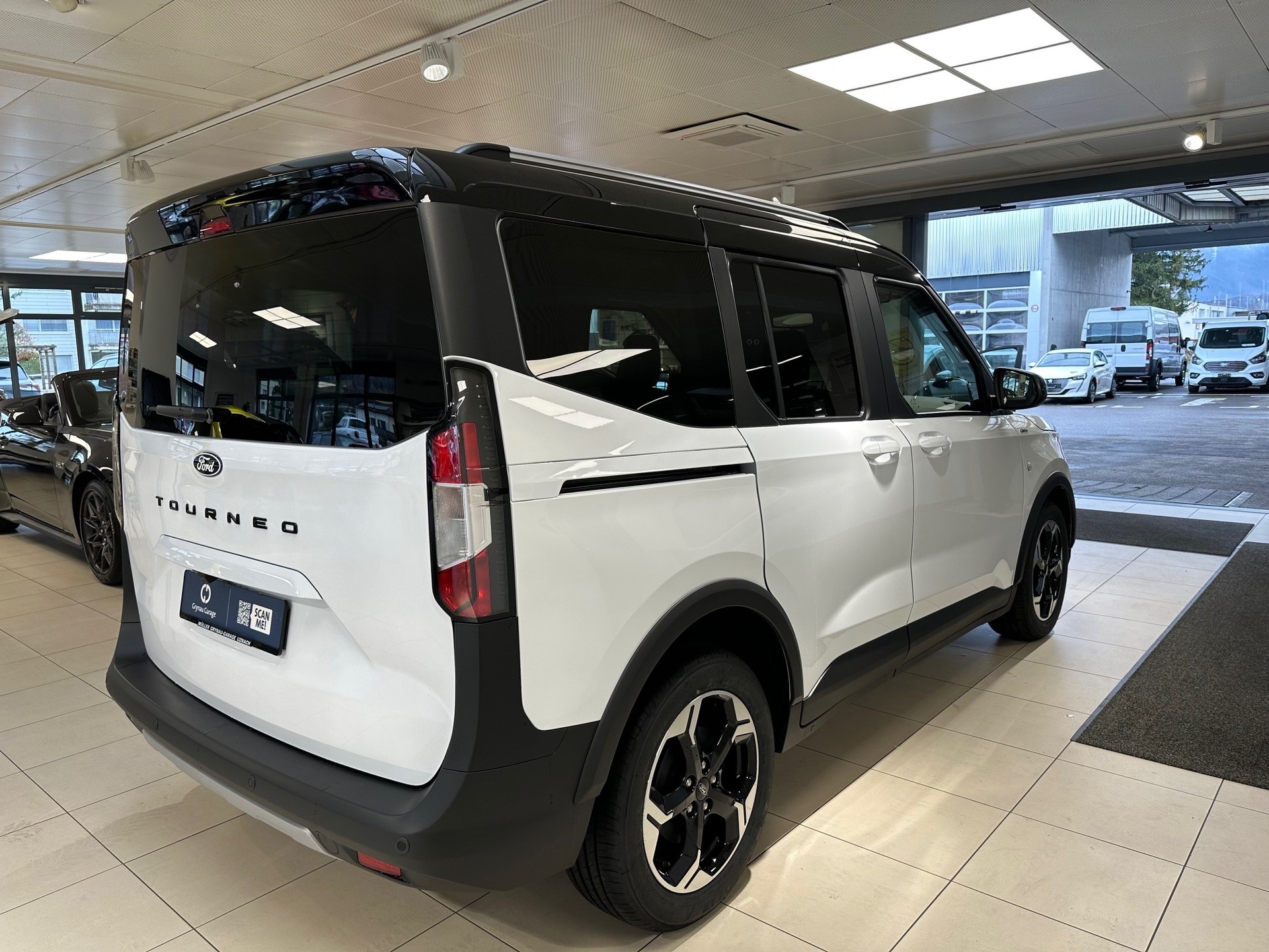 FORD Transit Tourneo Courier 1.0 EcoBoost Active-image-3