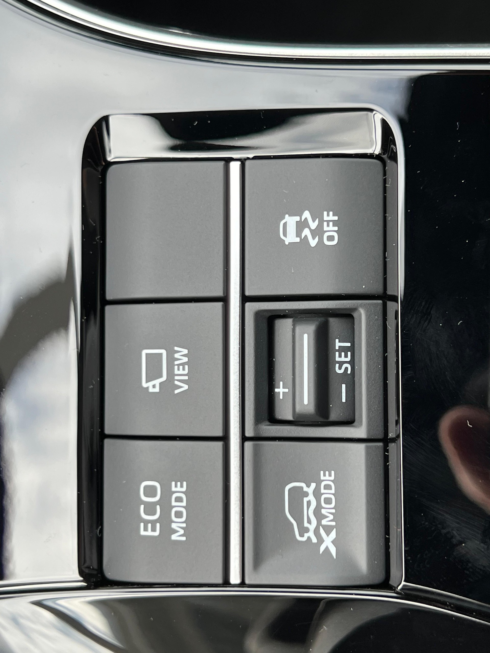 TOYOTA bZ4X Style AWD-image-19