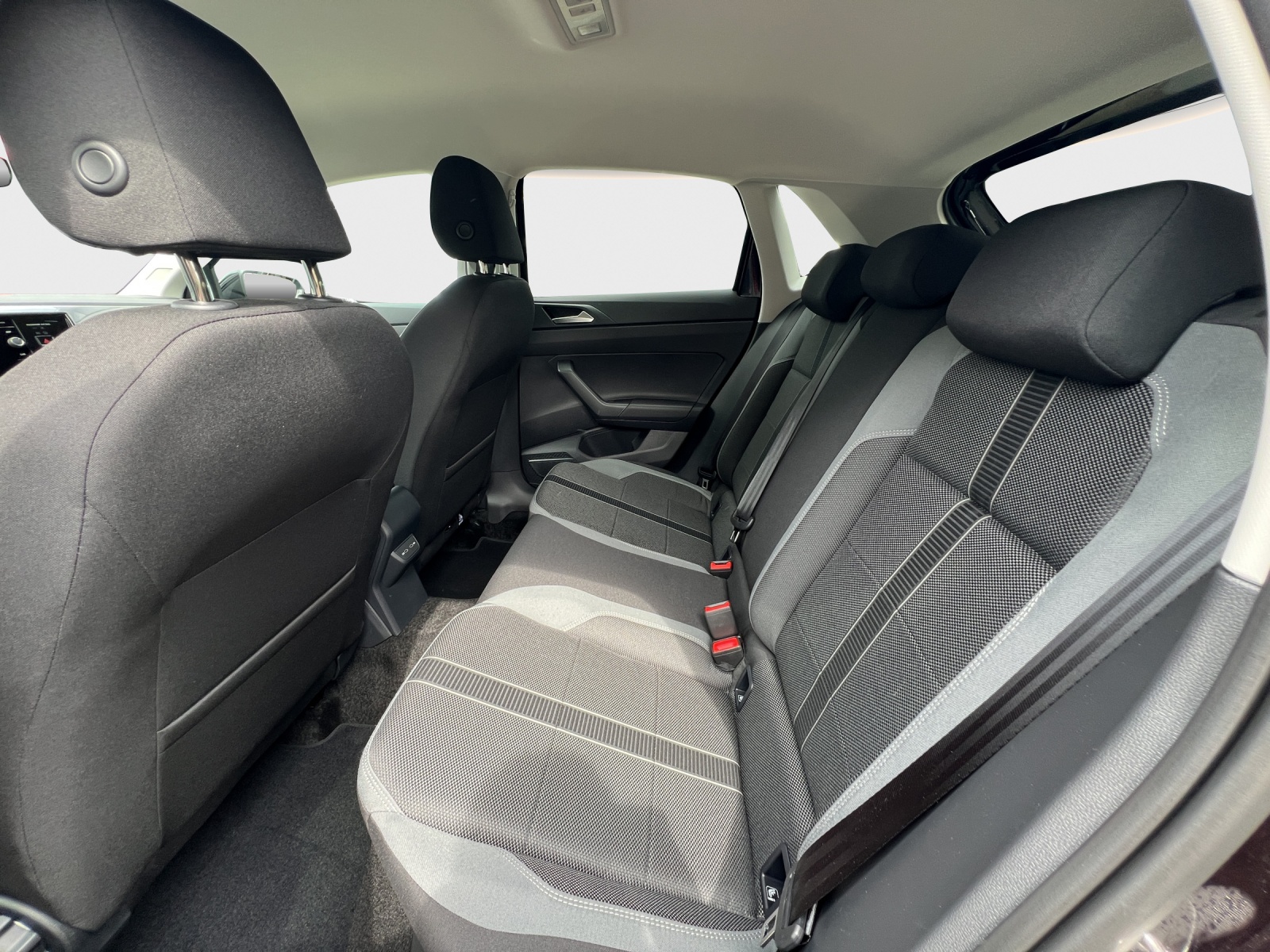 VW Polo 1.0 TSI Style DSG-image-12